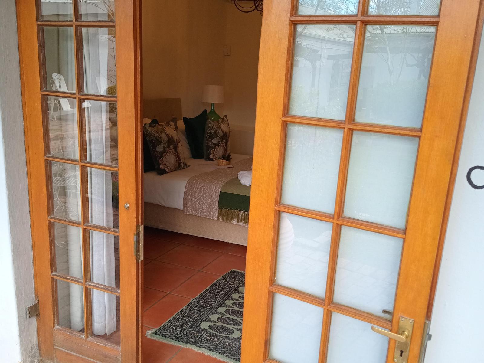 Room 1 — Facade or entrance