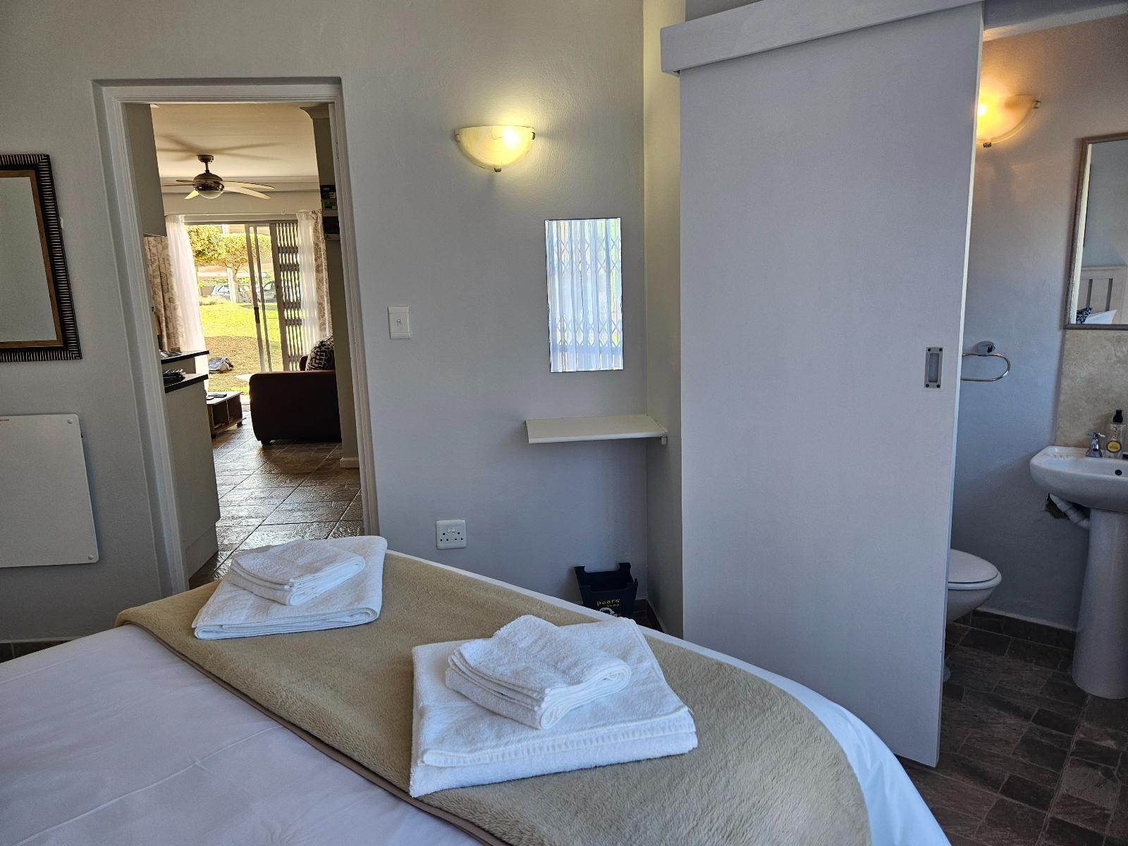 Room 1 — Photo of the whole room