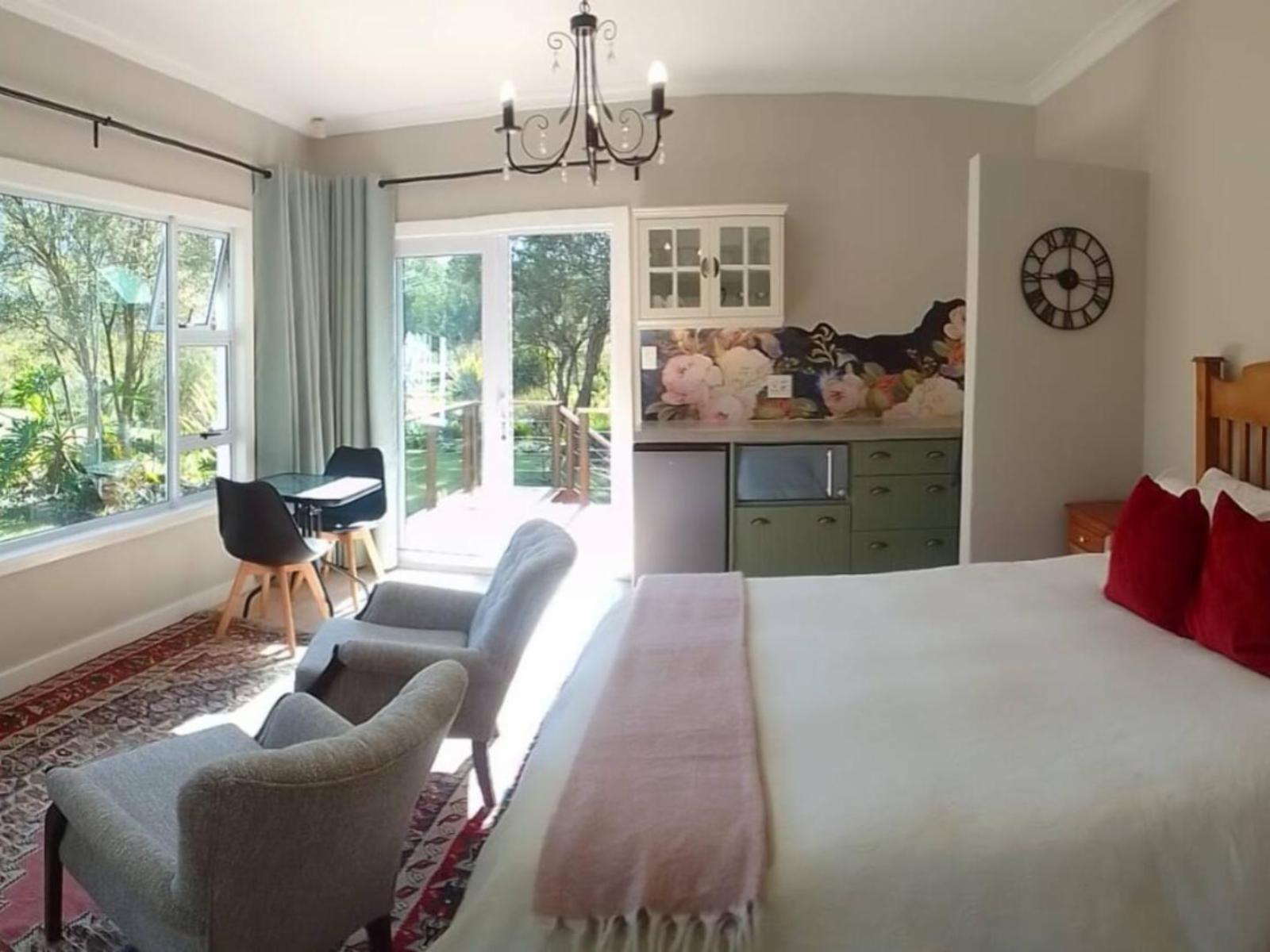 Room 1 — Photo of the whole room