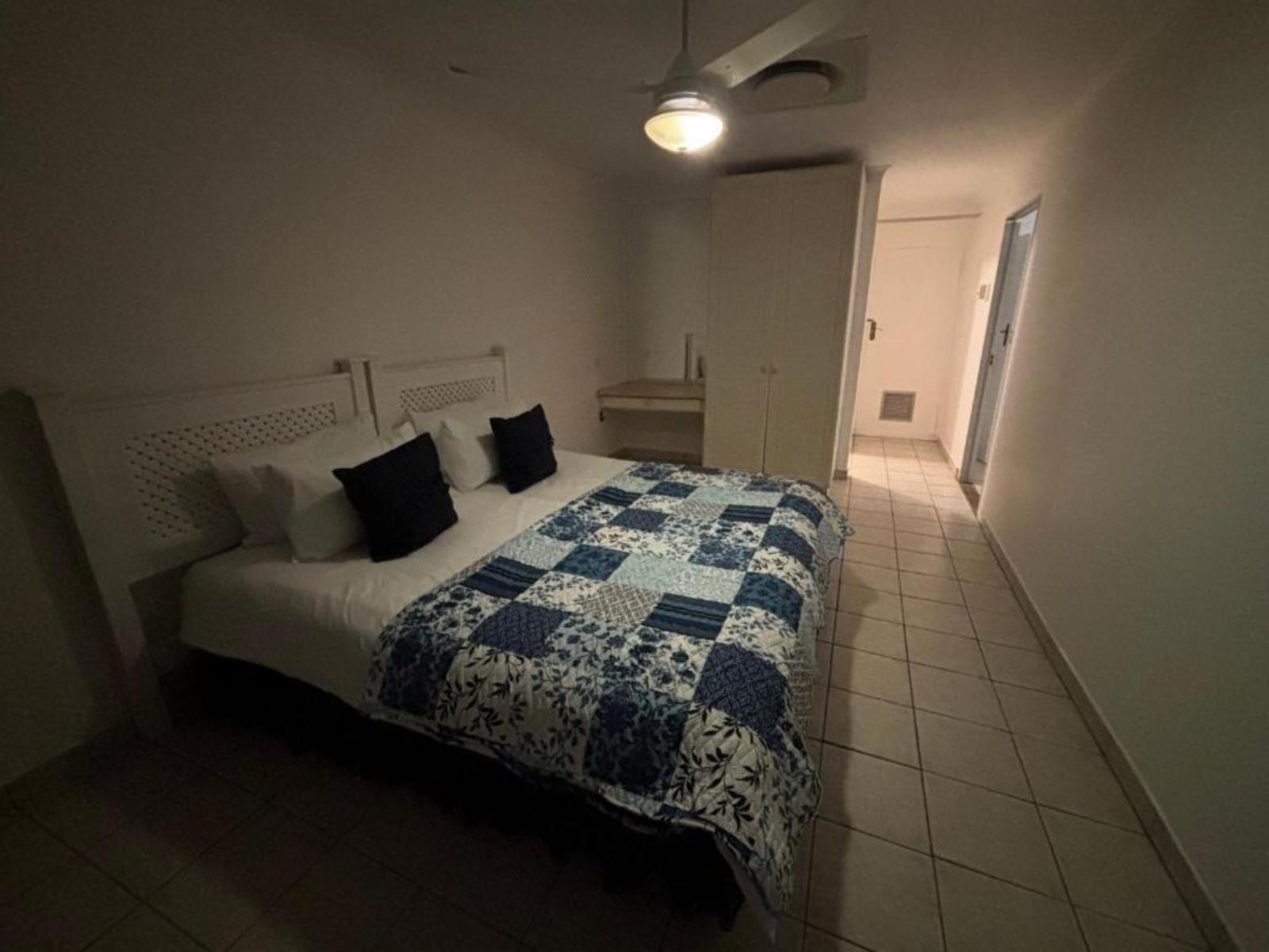 Room 3 — Photo of the whole room
