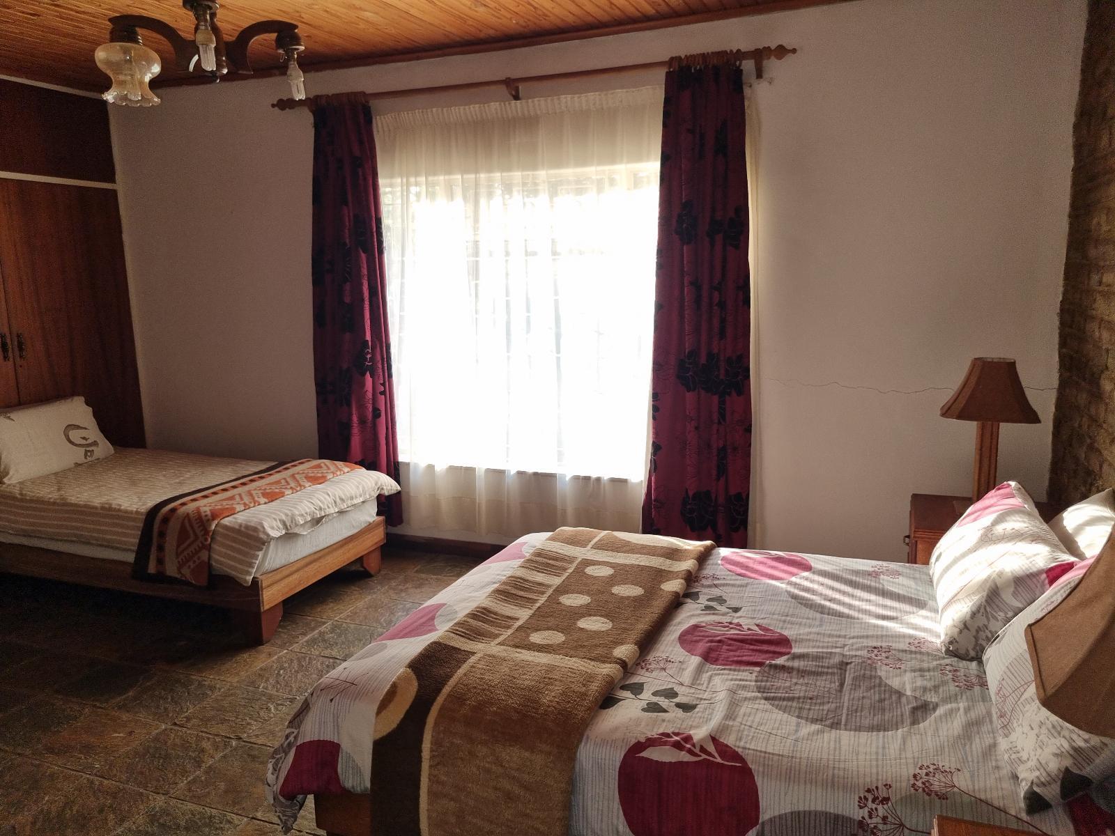 Room 1 — Photo of the whole room