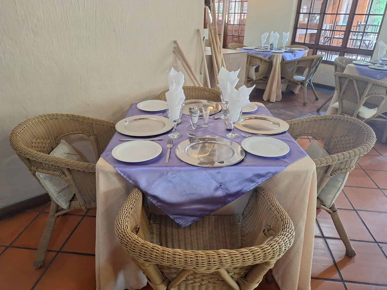 Breakfast area