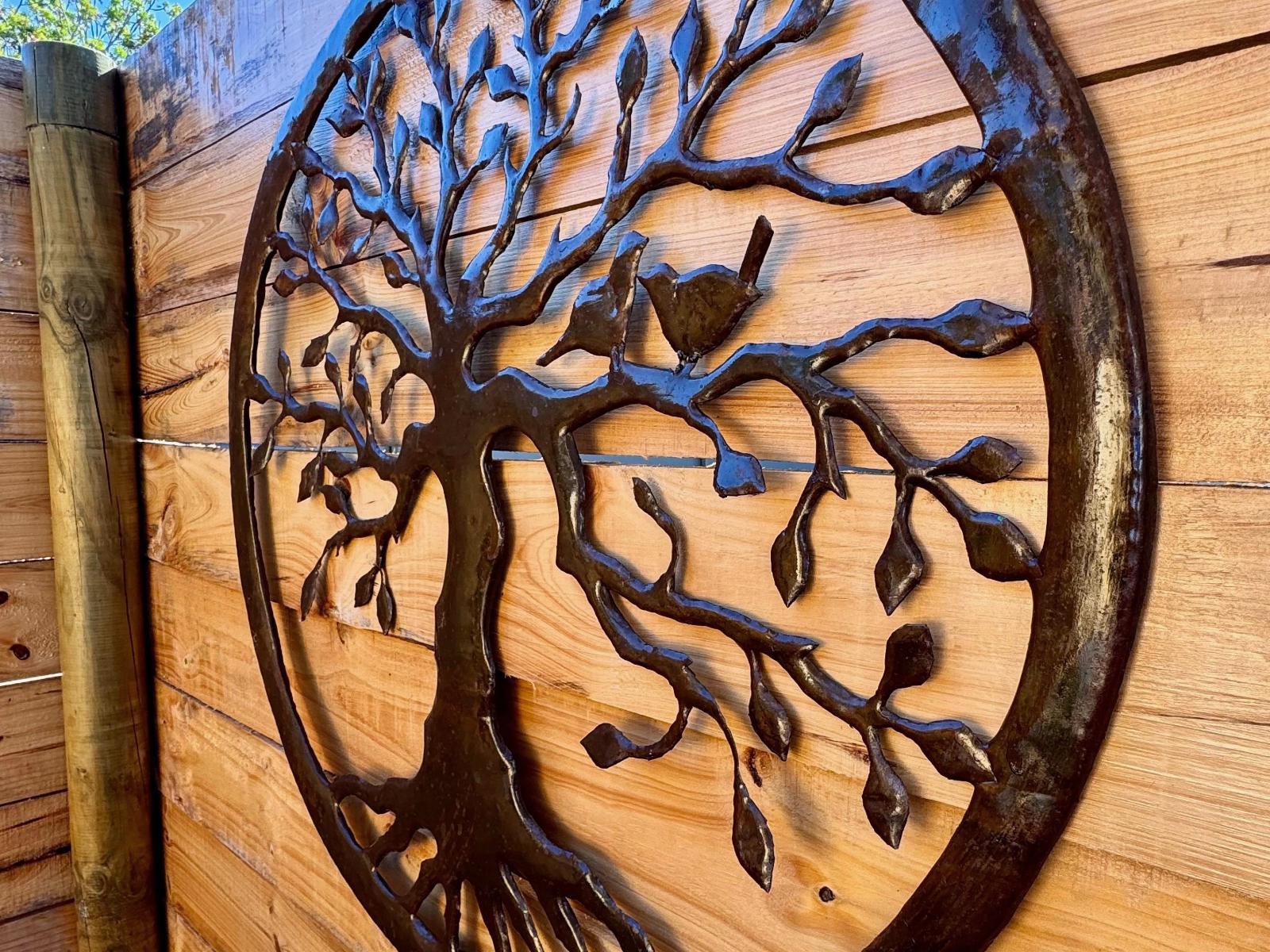 Decorative detail