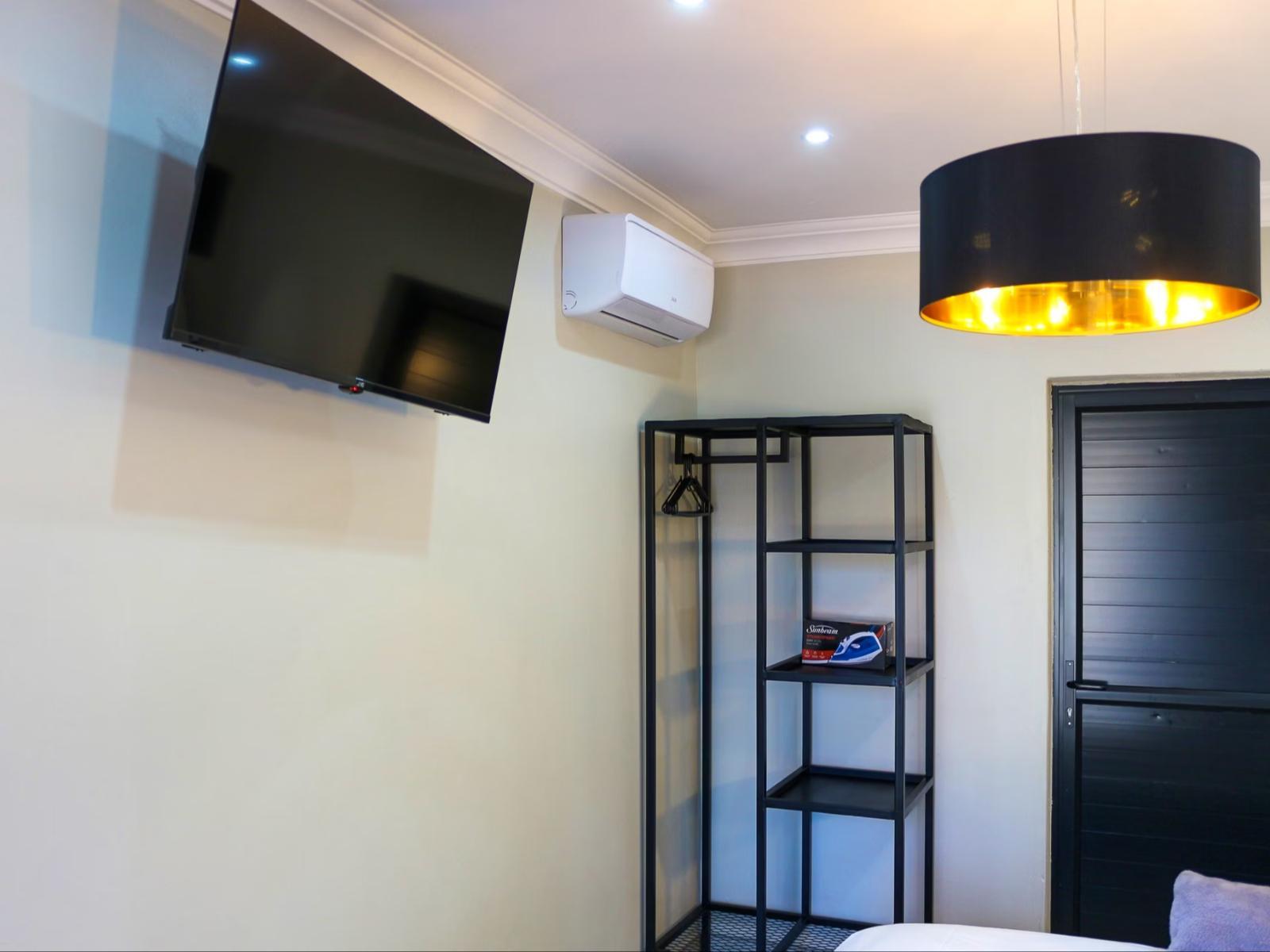 Room 1 — TV and multimedia