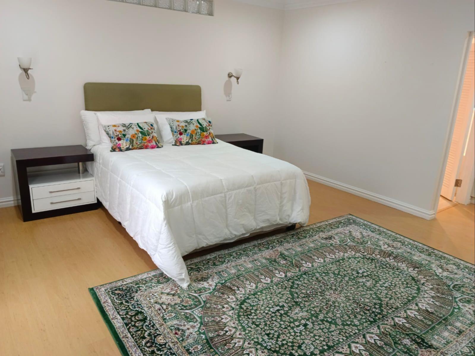 Room 1 — Photo of the whole room