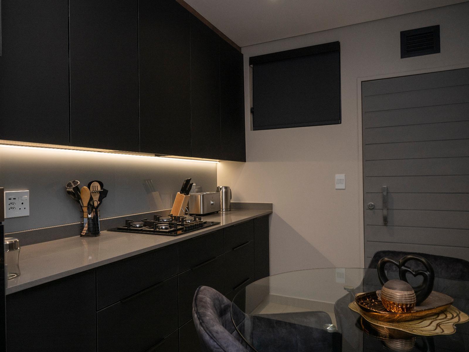 Room 7 — Dining area
