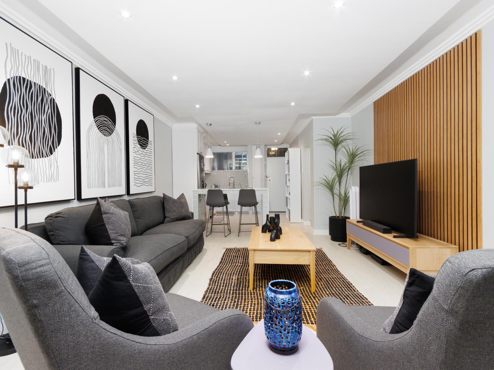 Communal lounge/ TV room