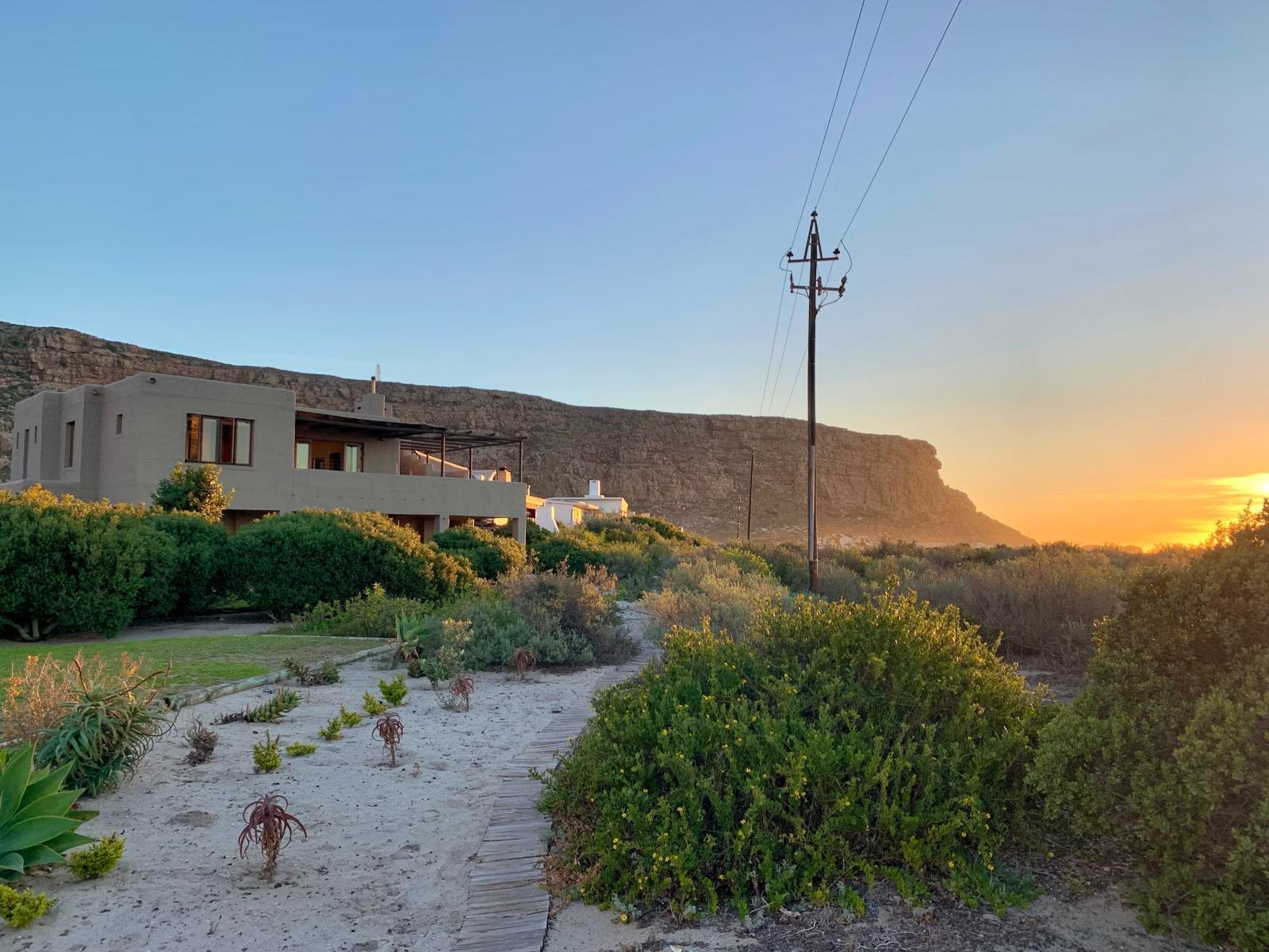 Room 1 — Natural landscape