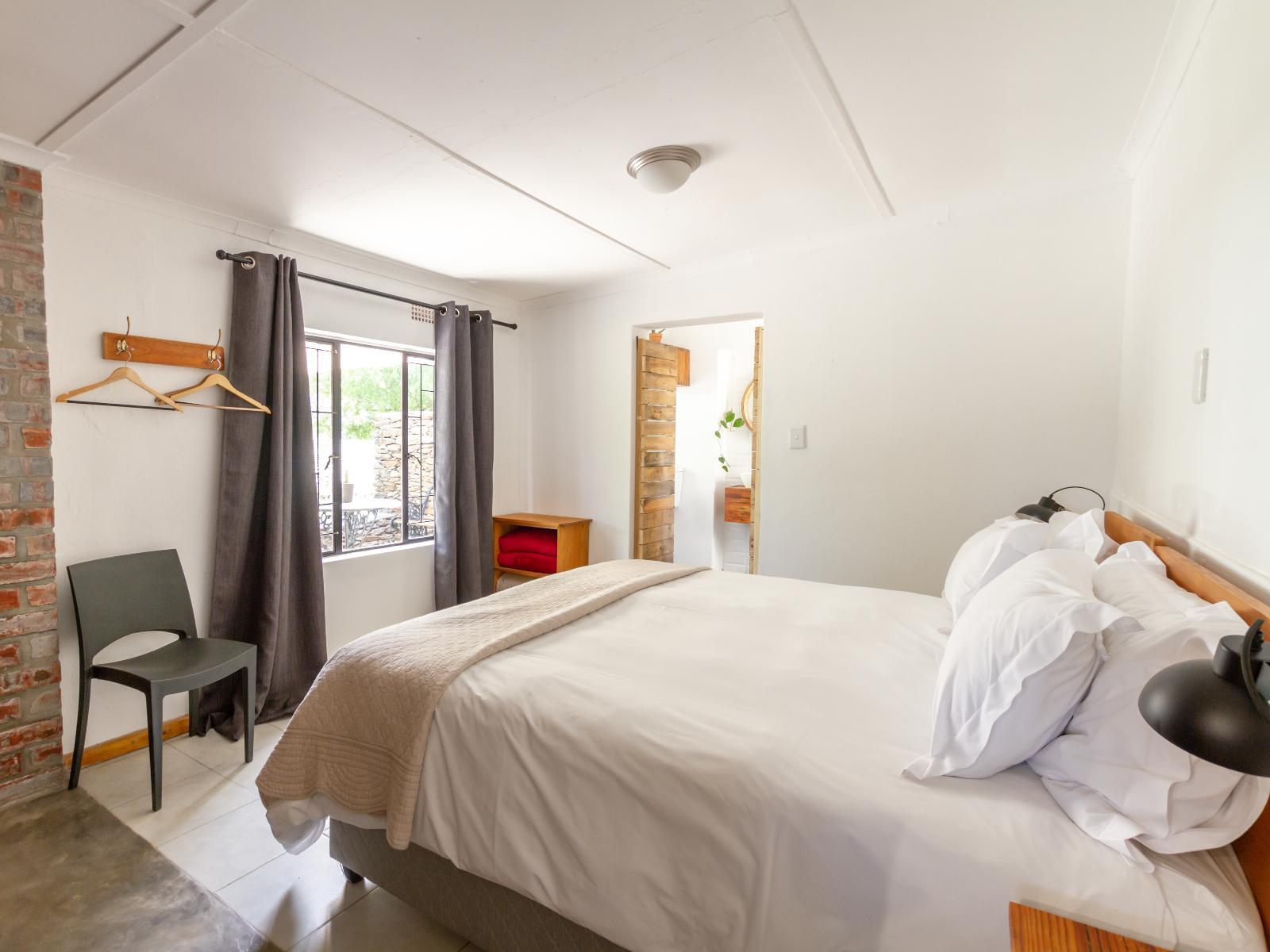 Room 1 — Photo of the whole room