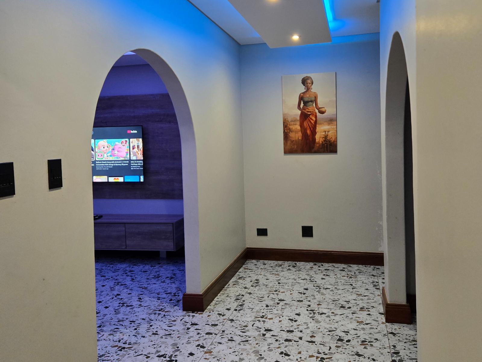 Communal lounge/ TV room