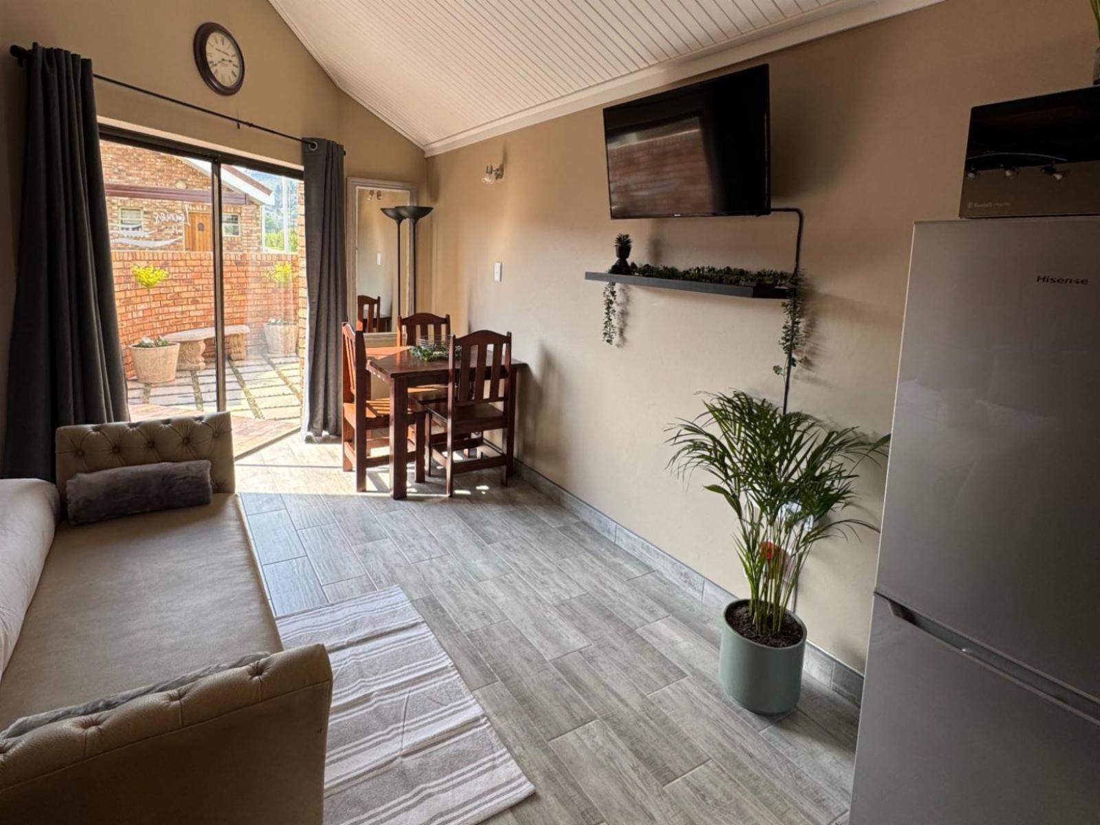 Room 1 — Communal lounge/ TV room
