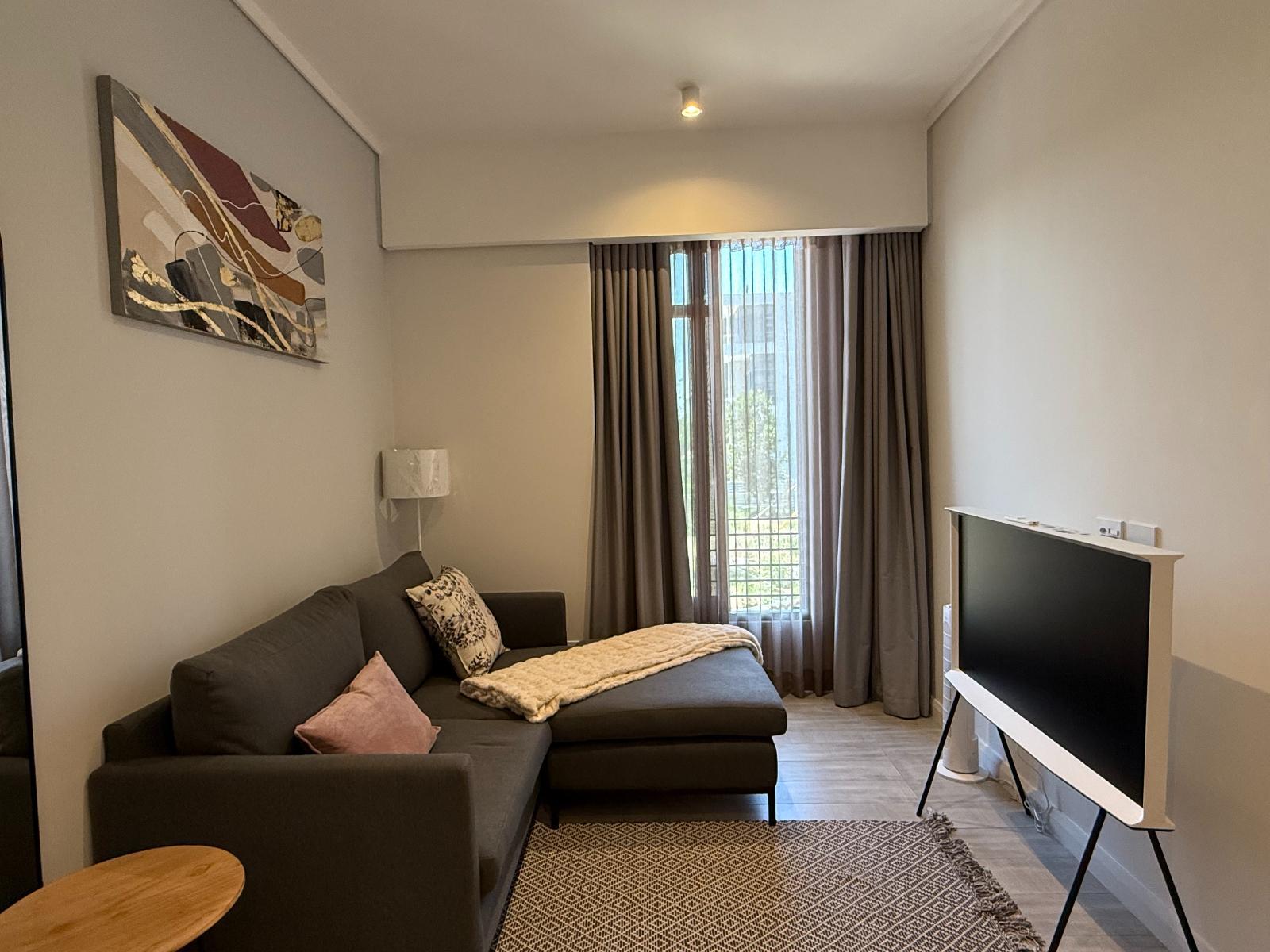 Room 1 — Living Room