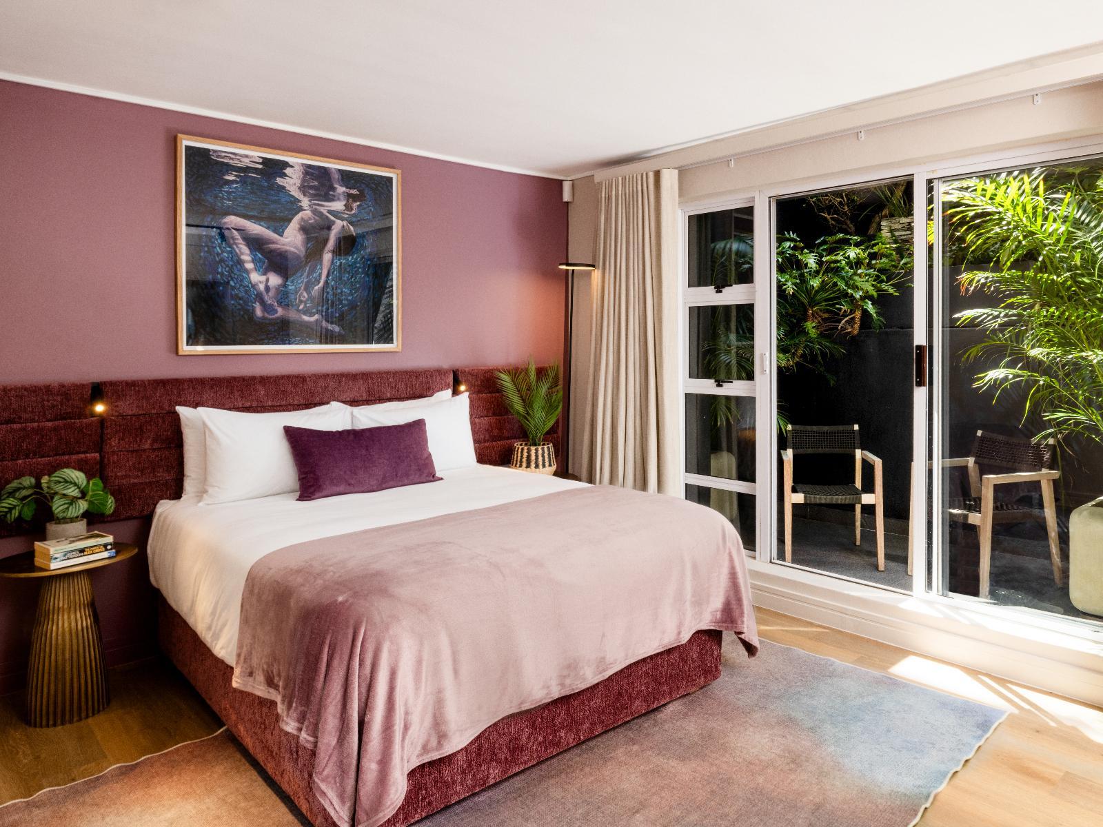 Room 1 — Photo of the whole room