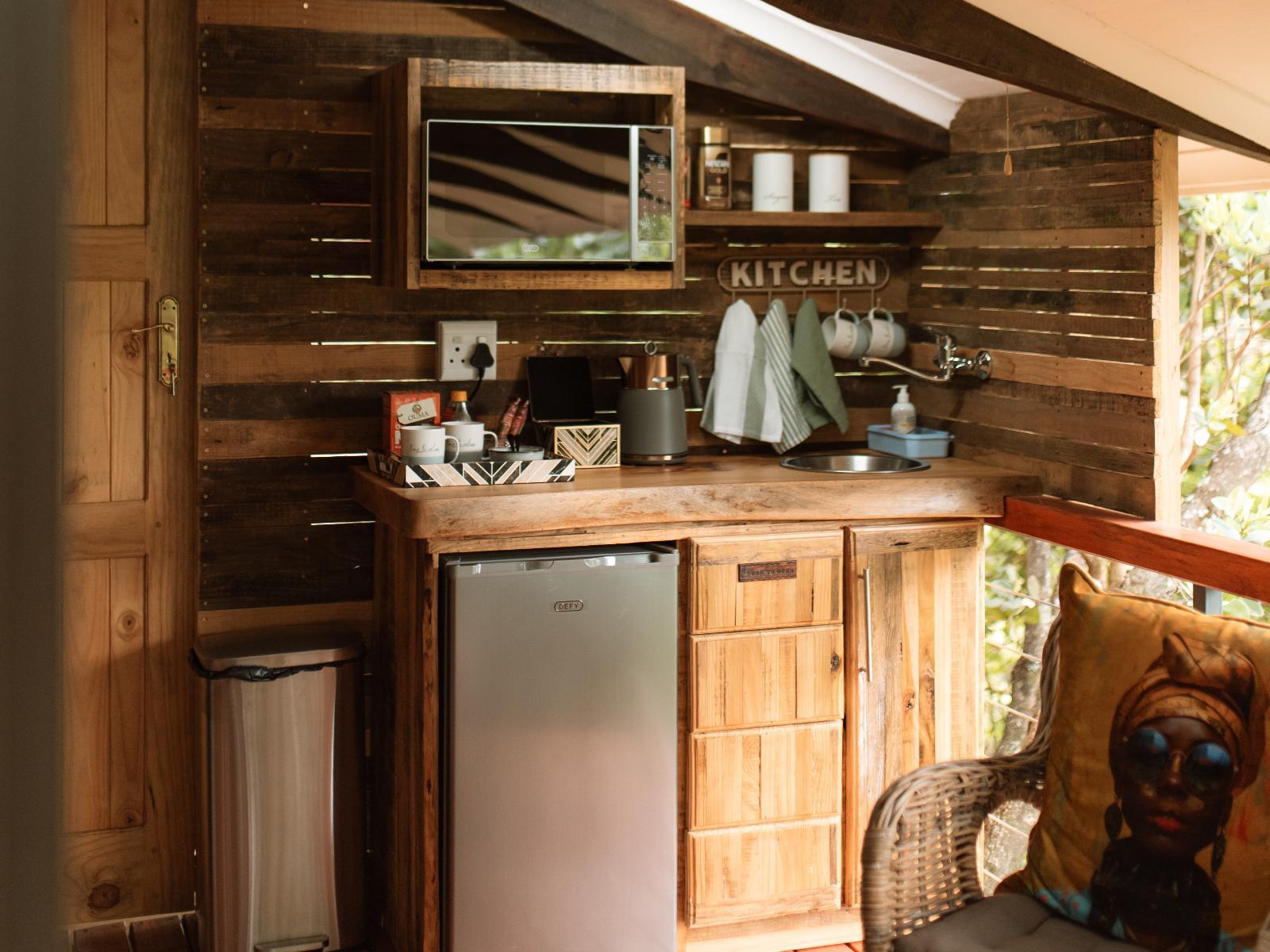 Room 7 — Kitchenette