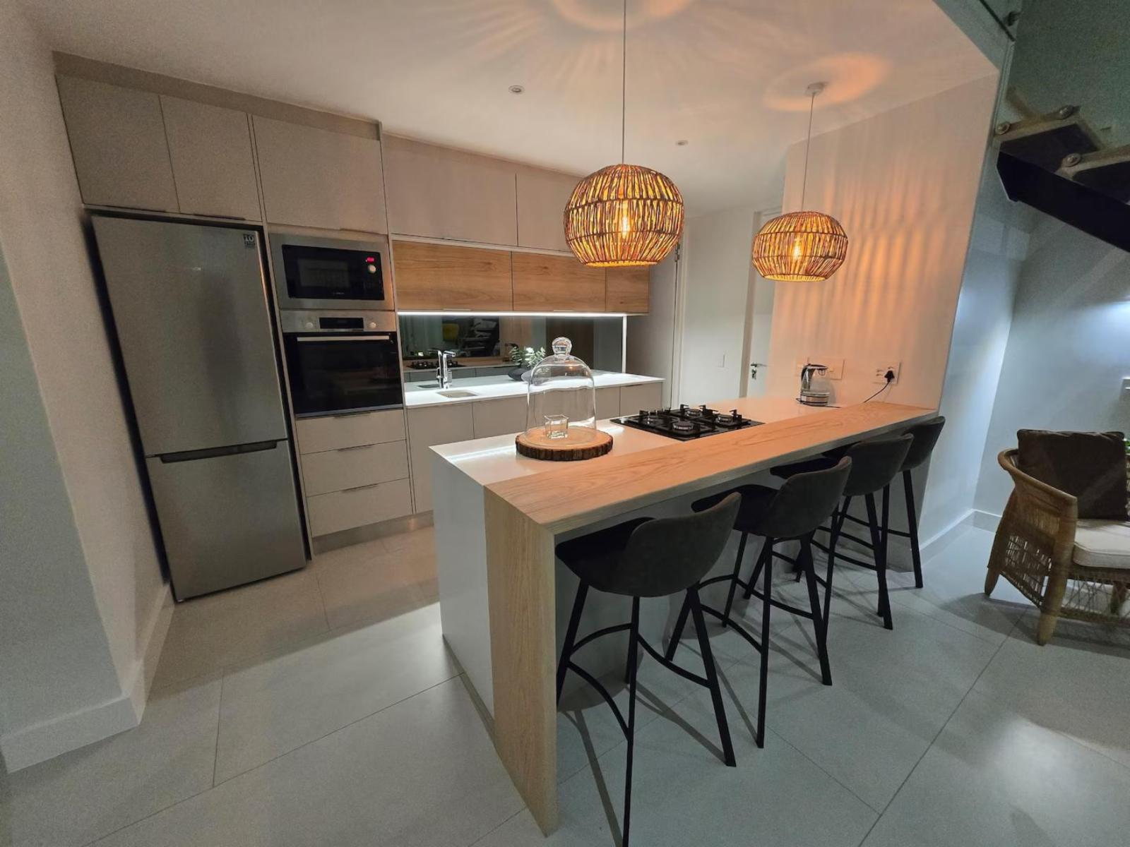 Room 1 — Kitchenette
