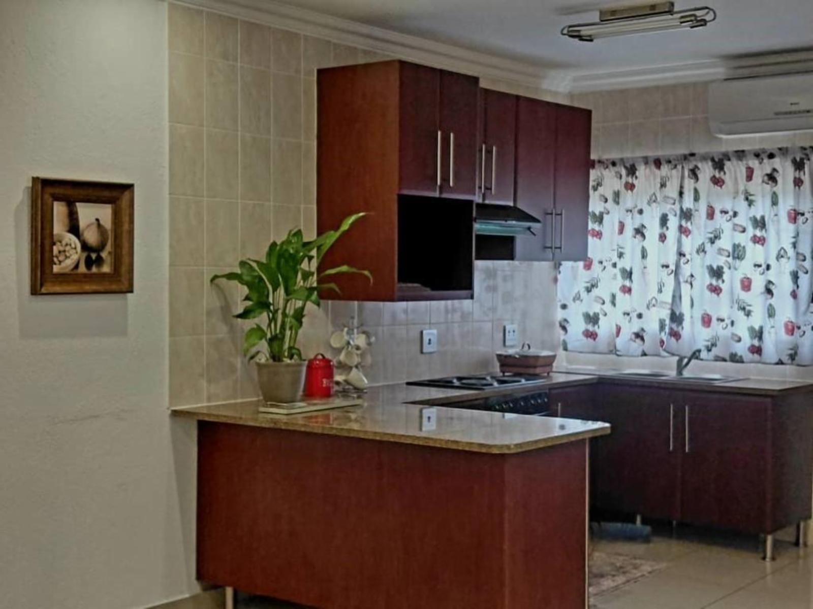 Room 1 — Kitchenette