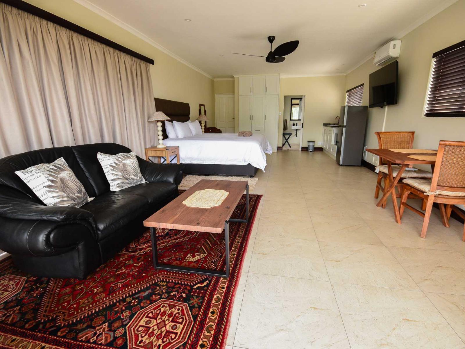 Room 2 — Photo of the whole room