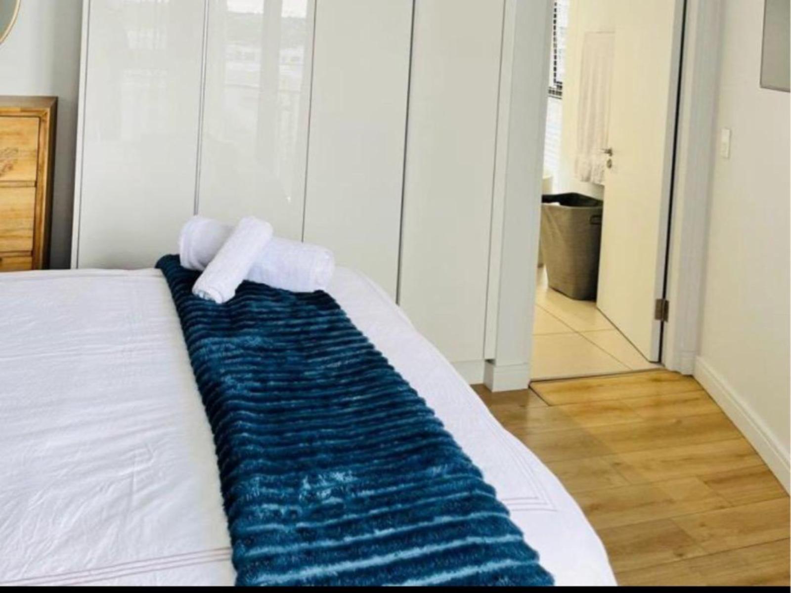 Room 1 — Photo of the whole room