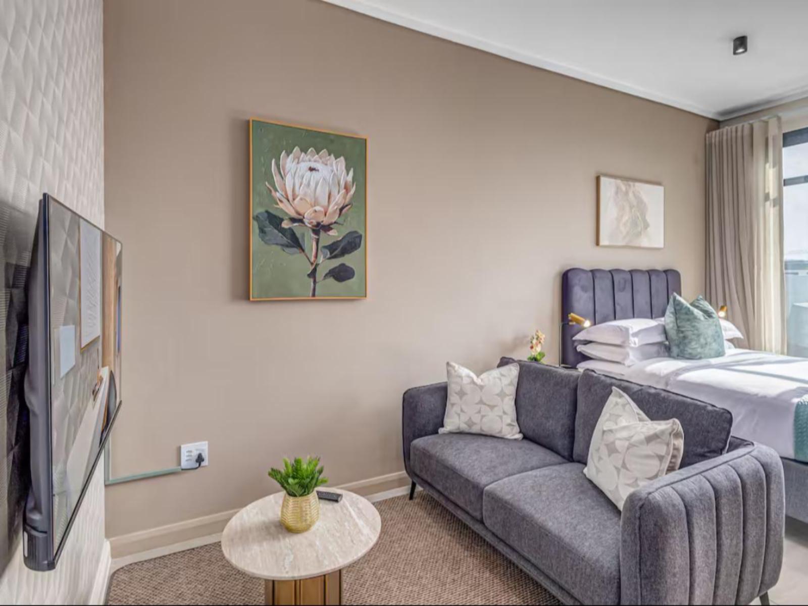 Room 1 — Photo of the whole room
