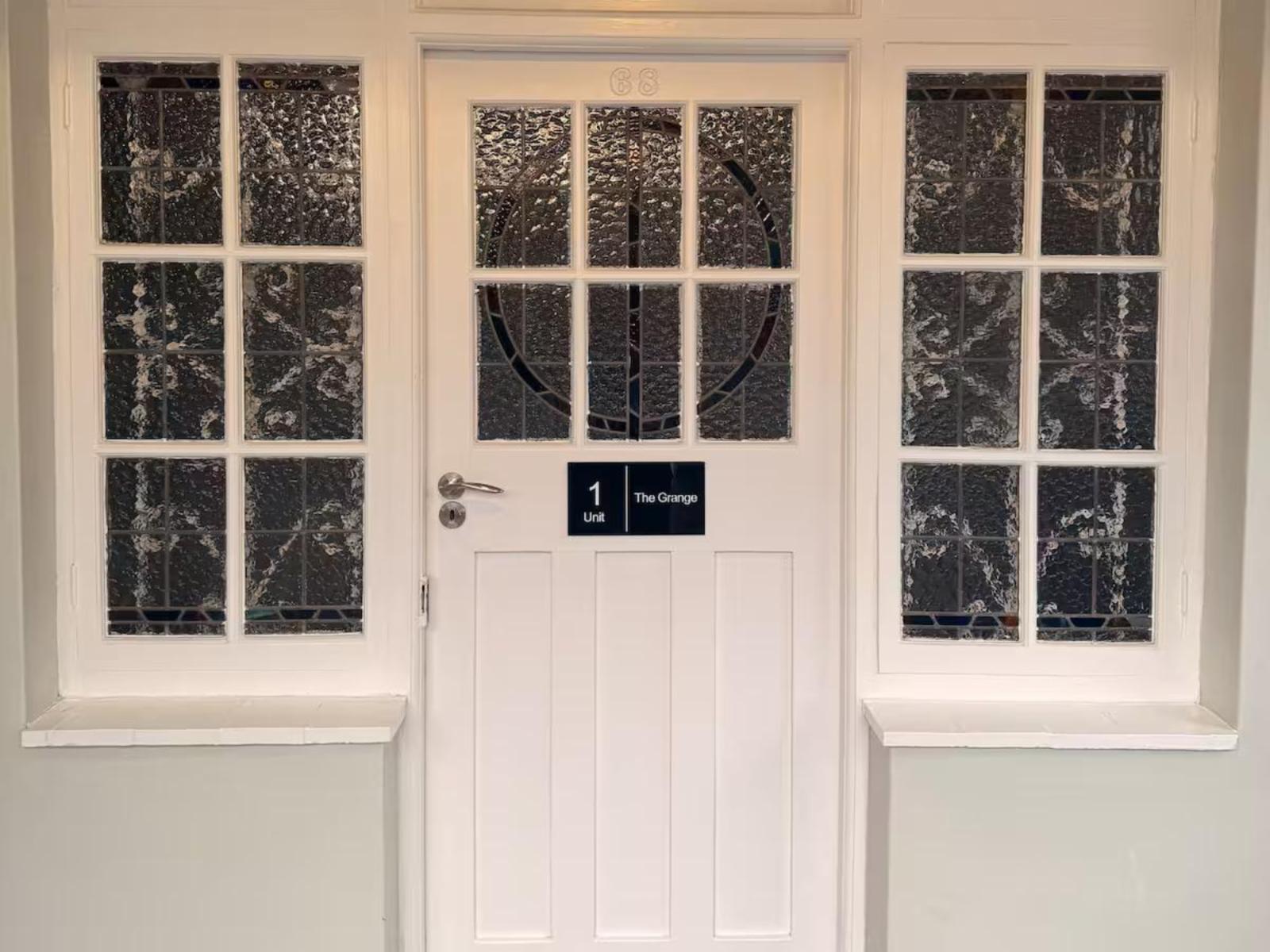 Room 1 — Facade or entrance
