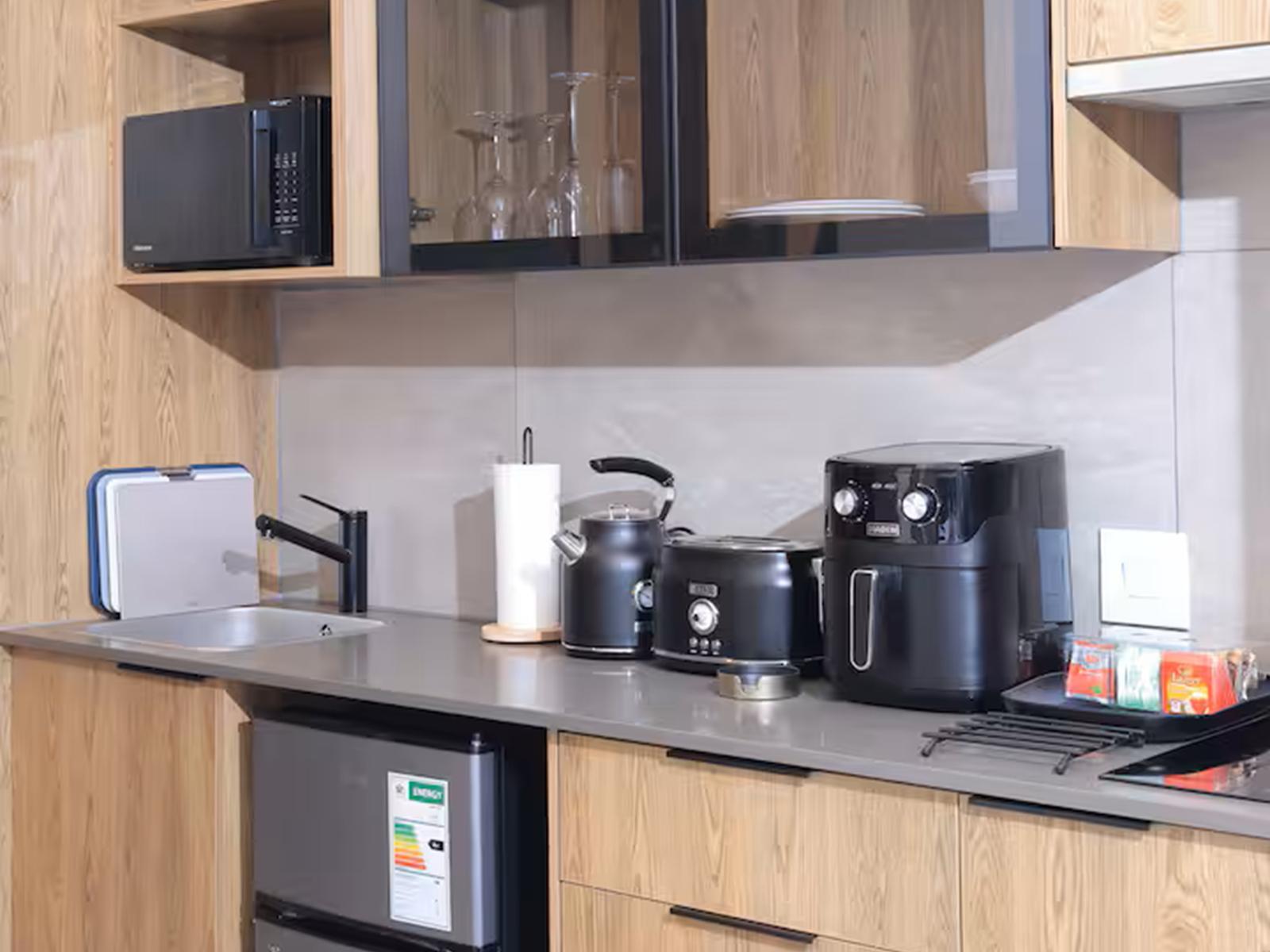 Room 1 — Kitchenette