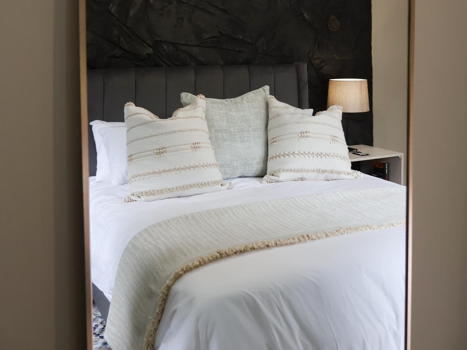 Room 5 — Bed