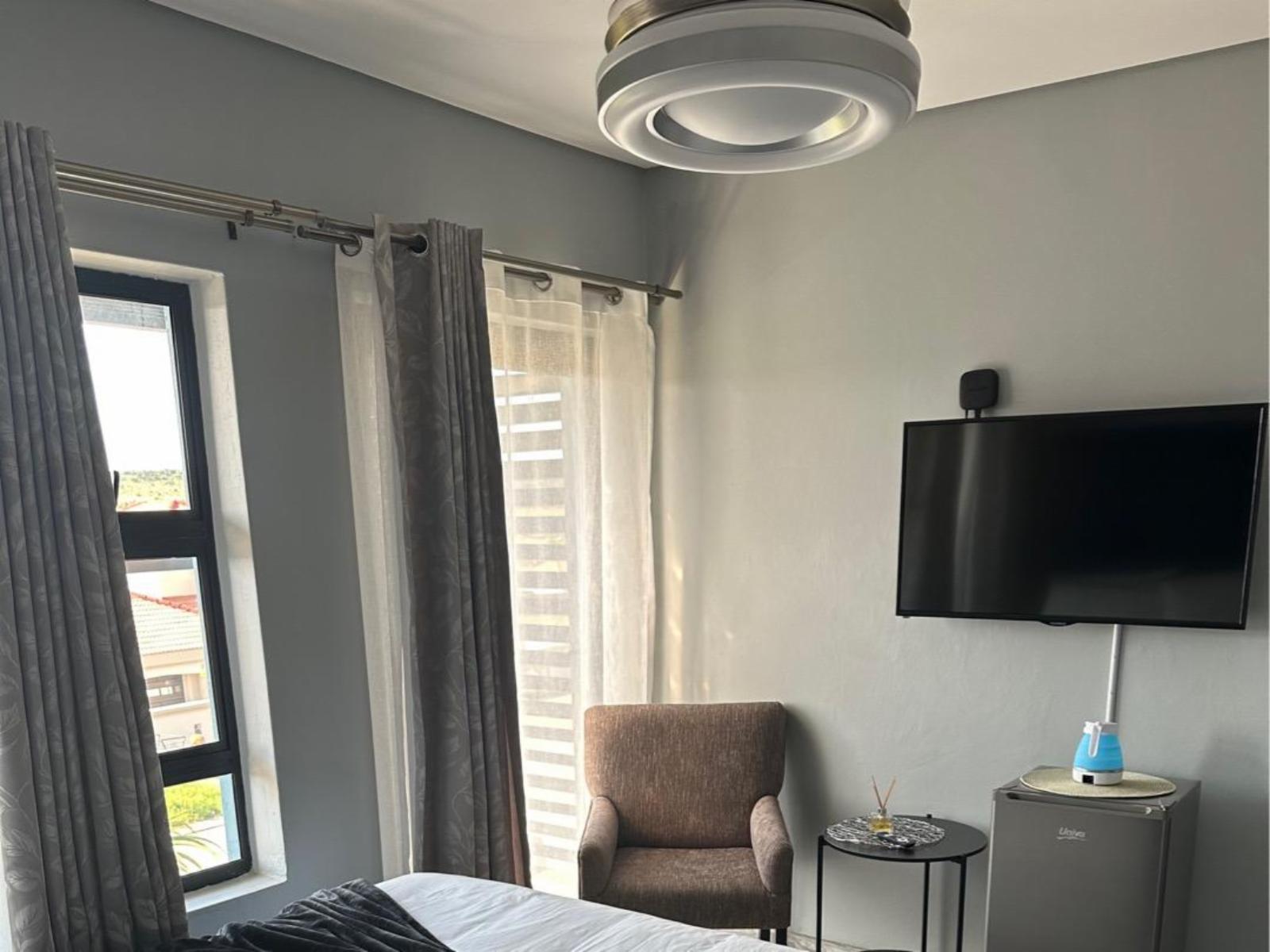 Room 3 — Photo of the whole room