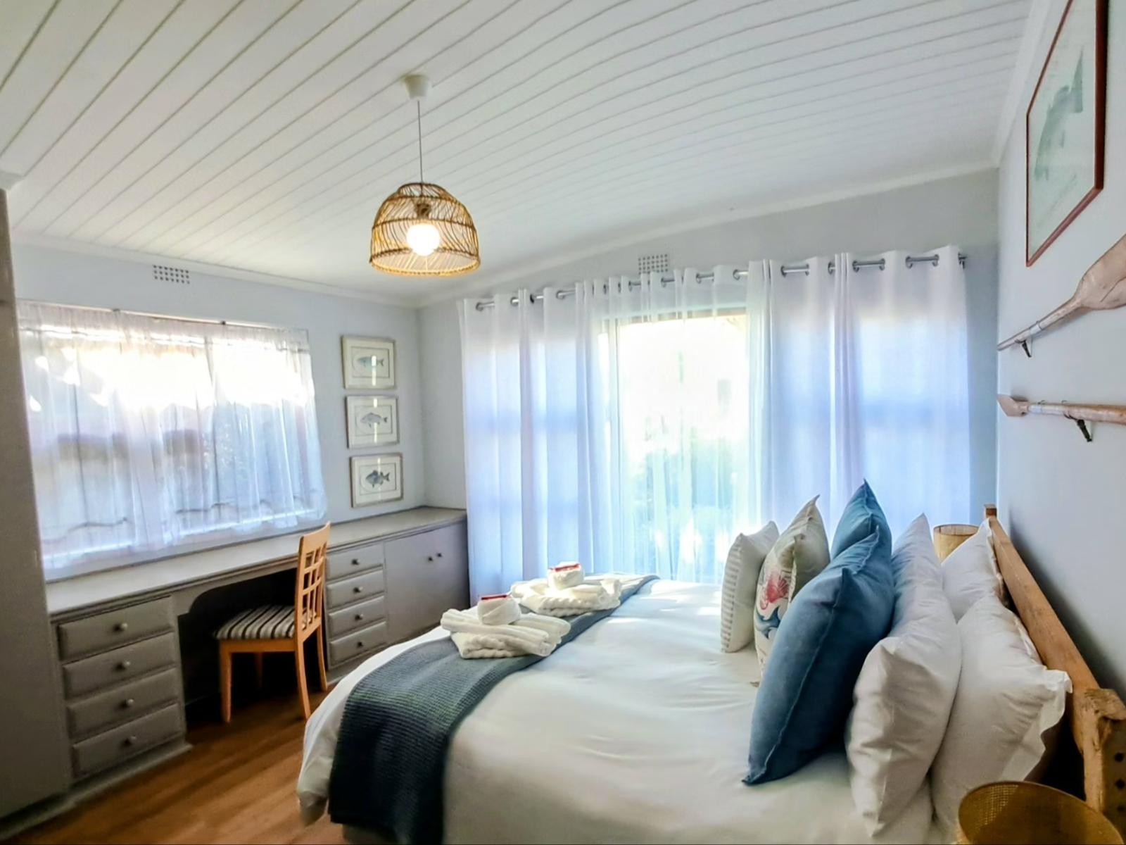 Room 1 — Photo of the whole room