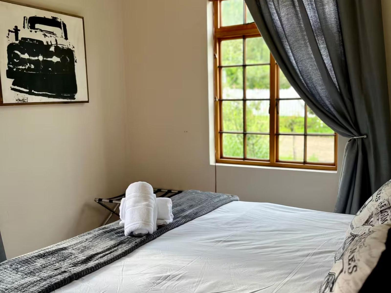 Room 1 — Photo of the whole room
