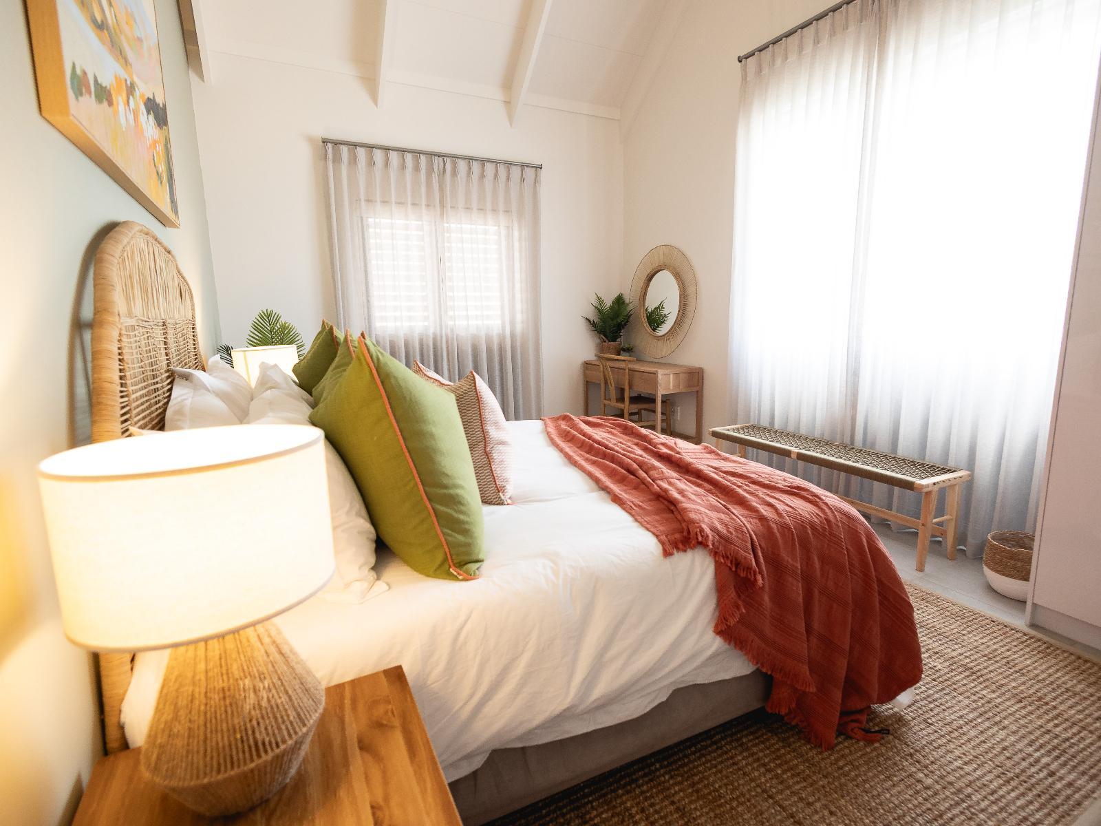 Room 1 — Photo of the whole room