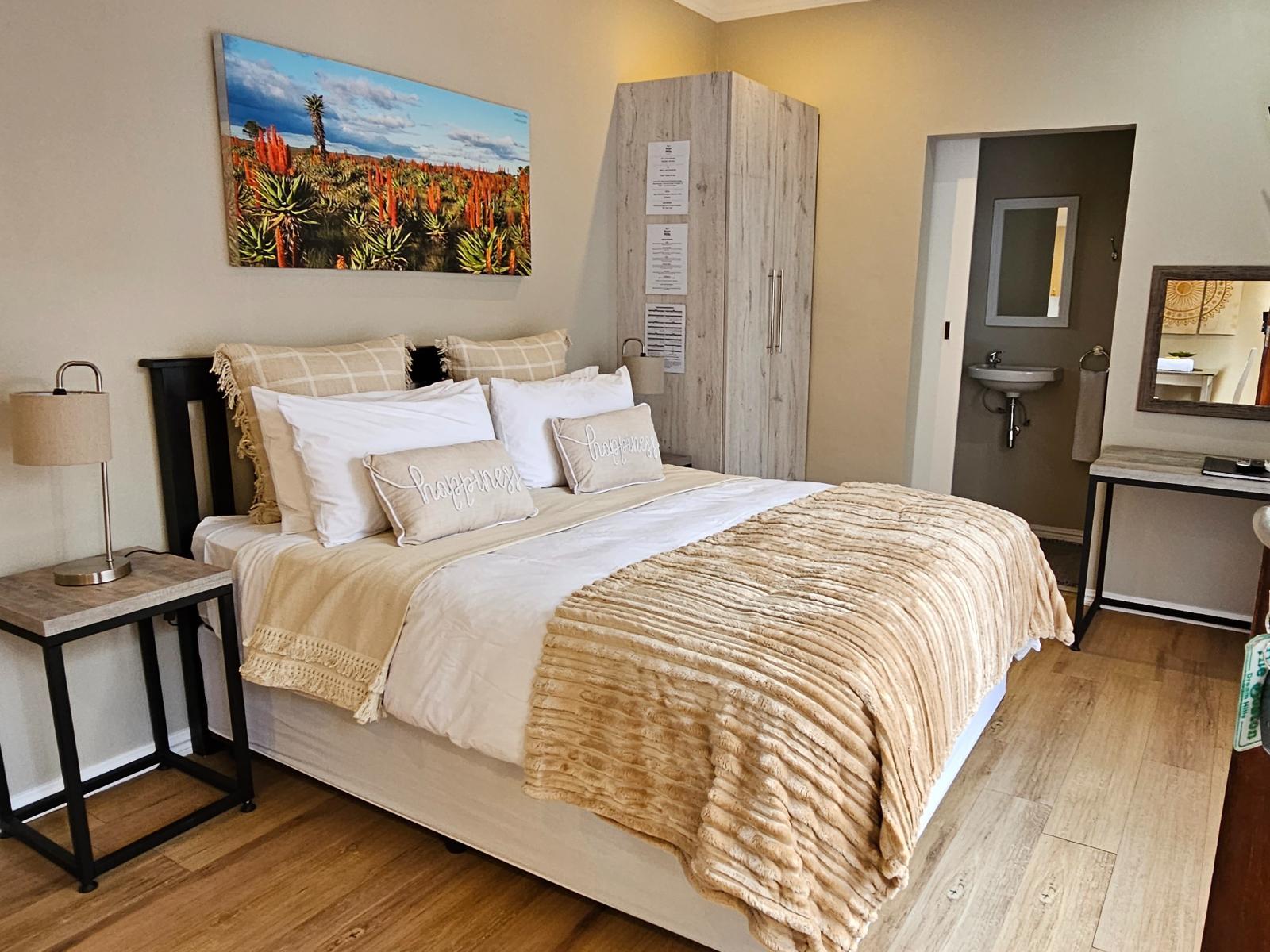 Room 2 — Photo of the whole room
