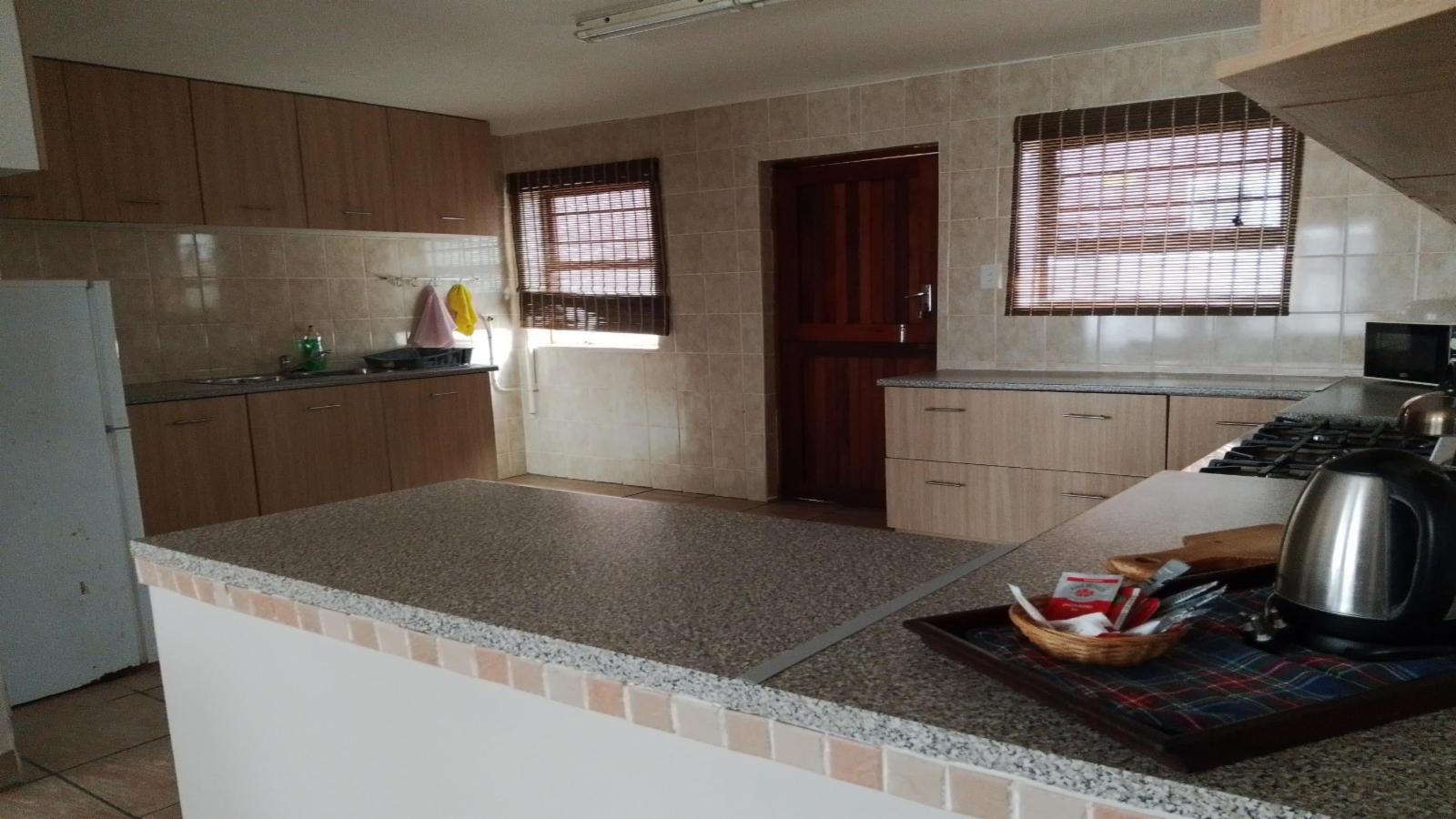Room 1 — Kitchenette