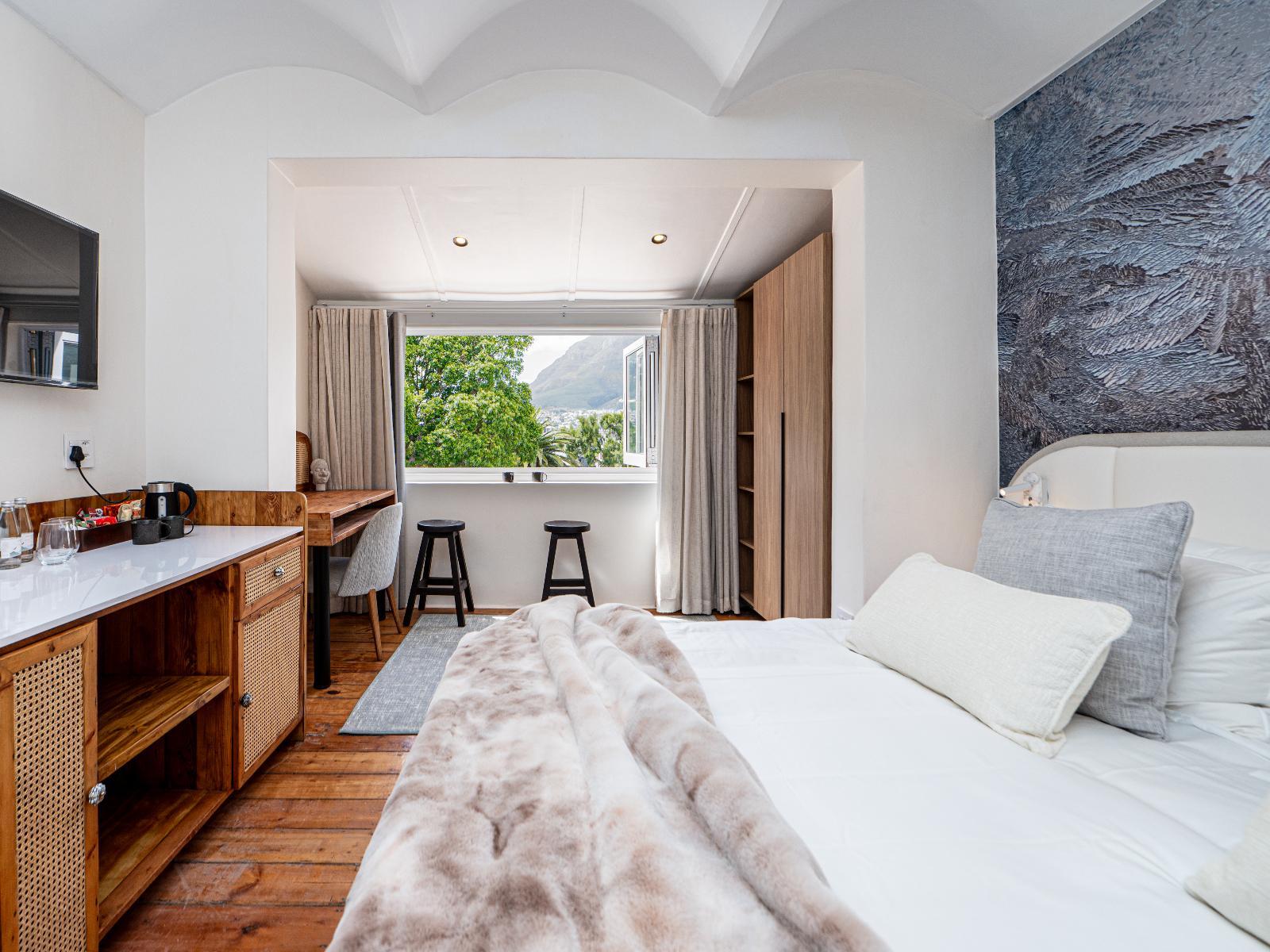Room 1 — View (from property/room)