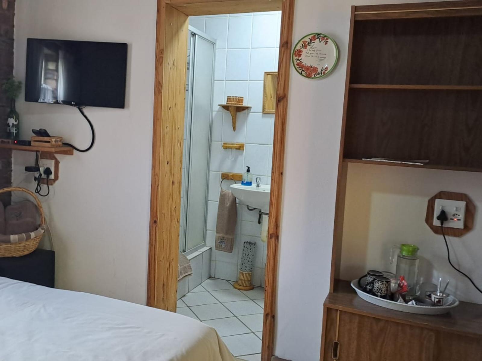 Room 2 — TV and multimedia