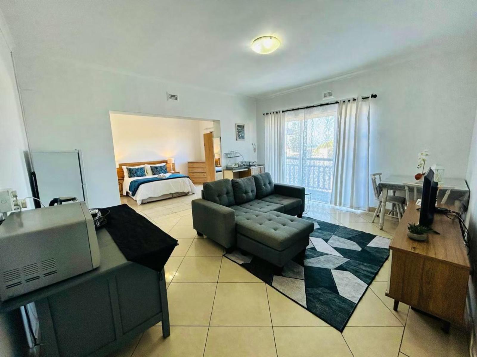 Room 1 — Photo of the whole room
