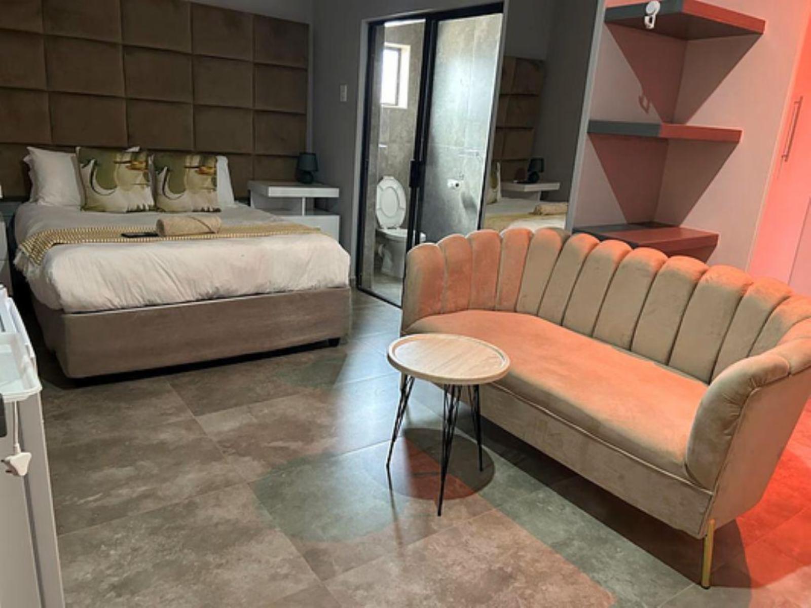 Room 1 — Photo of the whole room