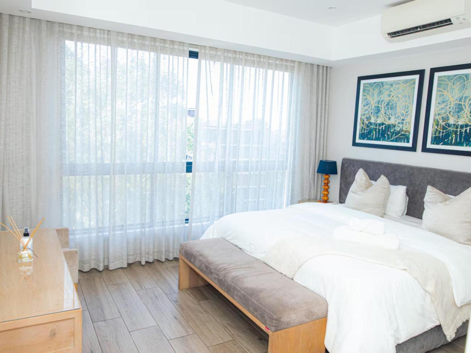 Room 1 — Photo of the whole room