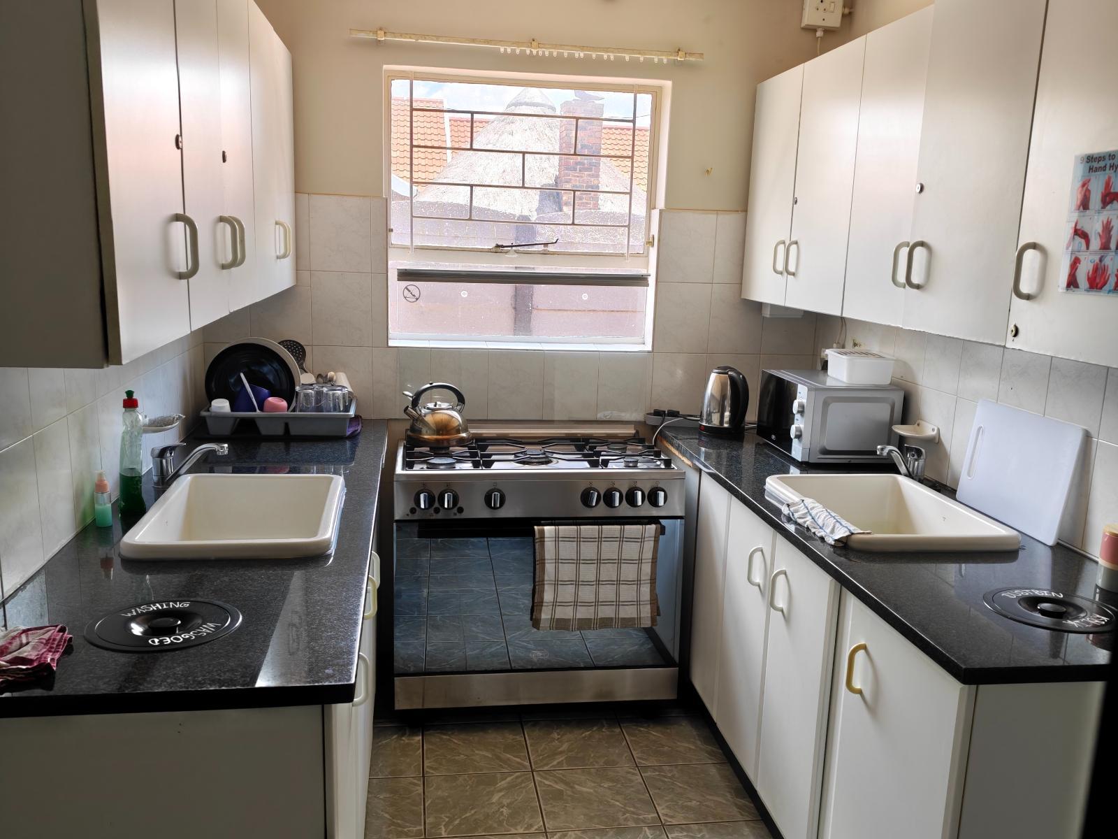 Kitchenette