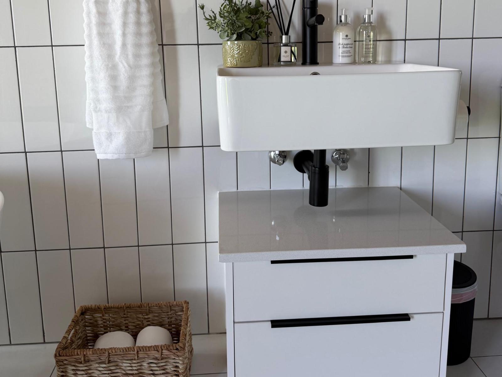 Room 1 — Bathroom