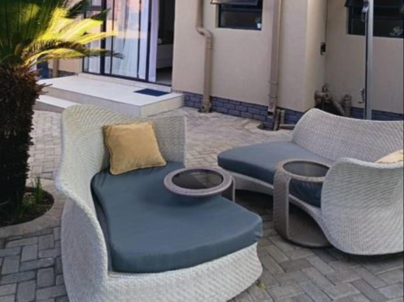 Seating area