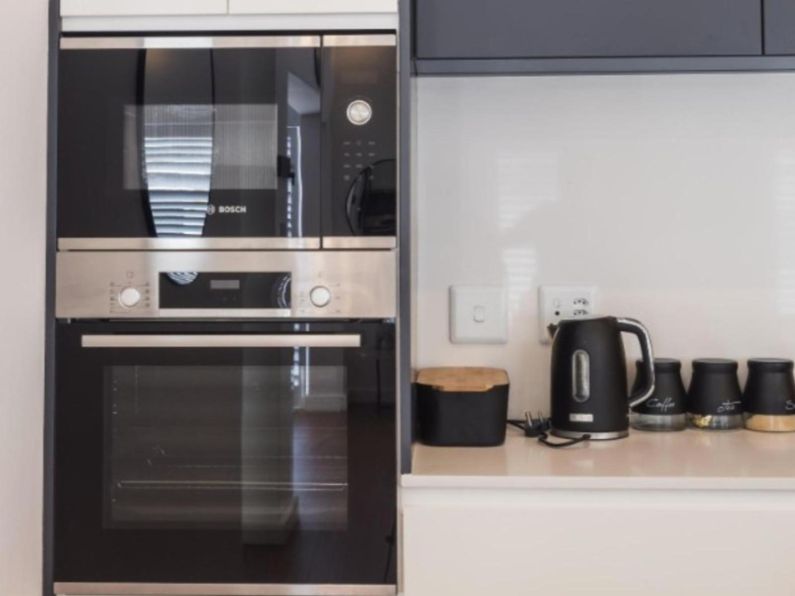 Room 1 — Coffee/tea facilities