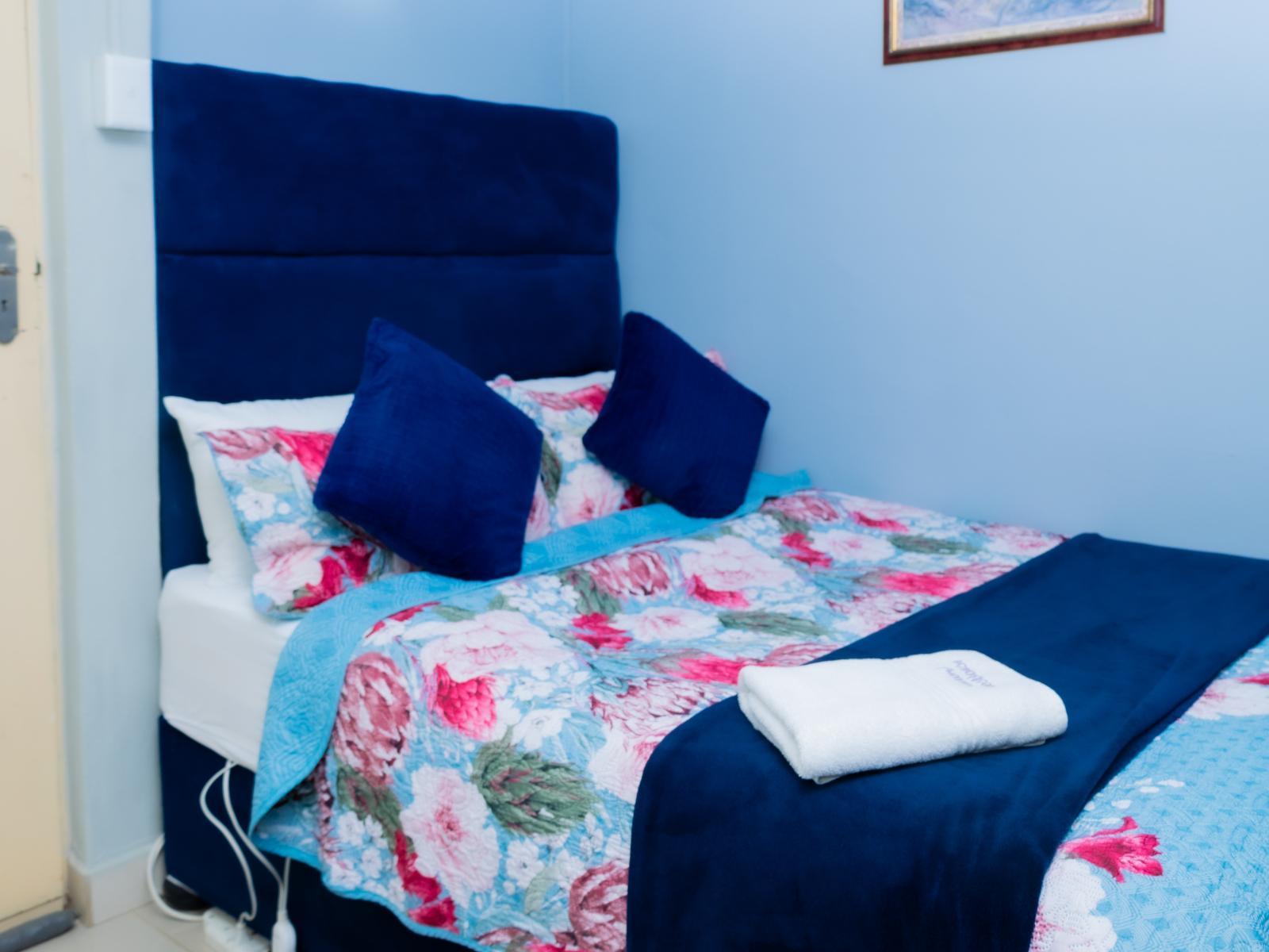 Room 4 — Bed