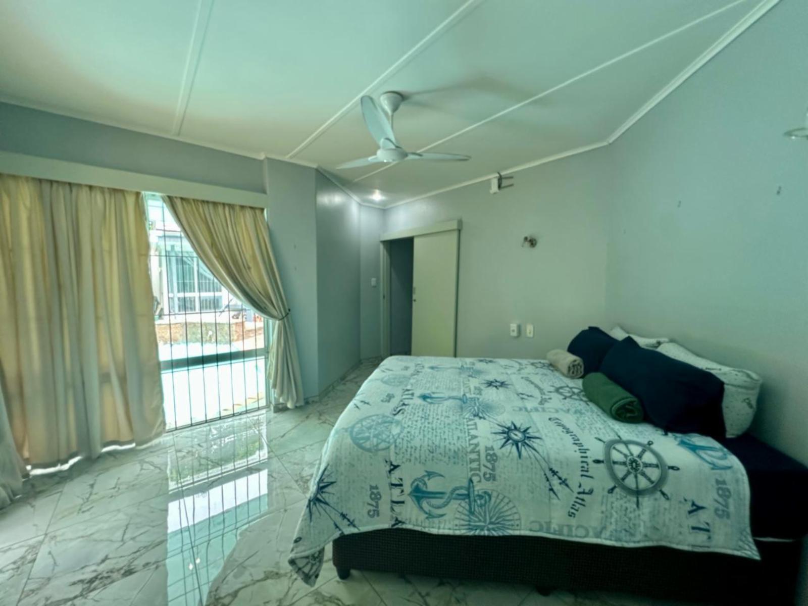 Room 1 — Photo of the whole room