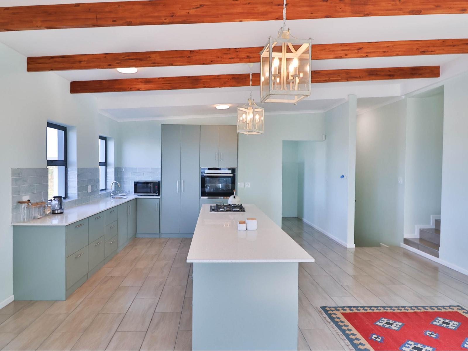 Room 1 — Kitchenette