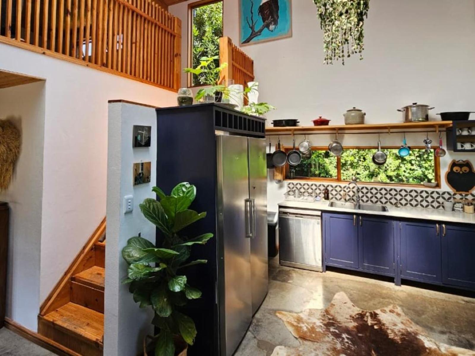Room 1 — Kitchenette