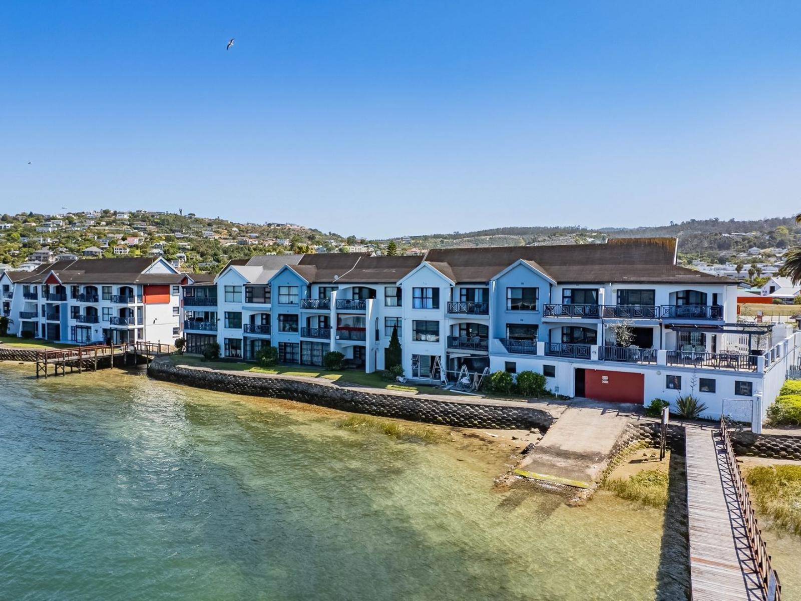 Laguna Grove Waterfront Living