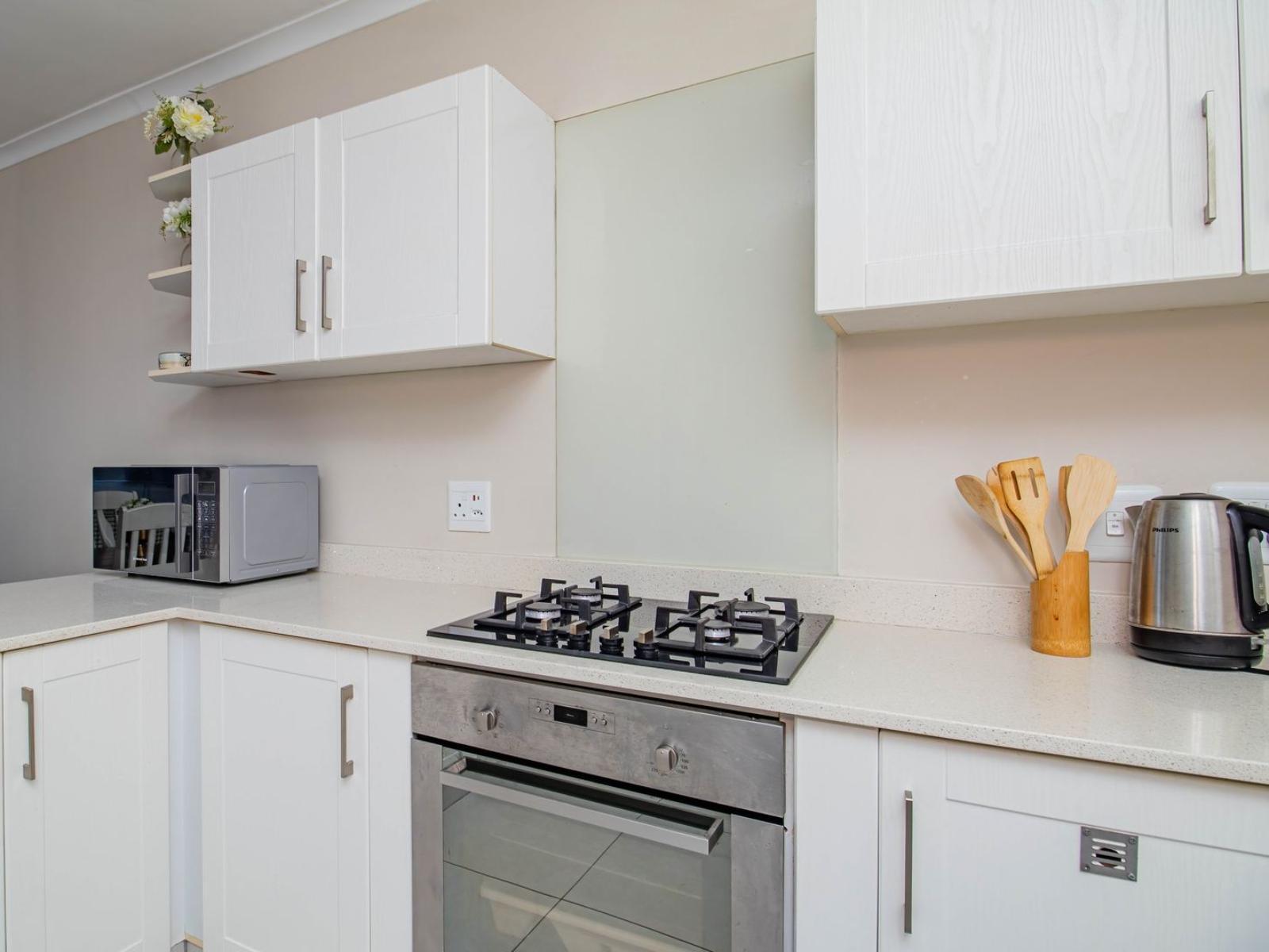 Room 1 — Kitchenette