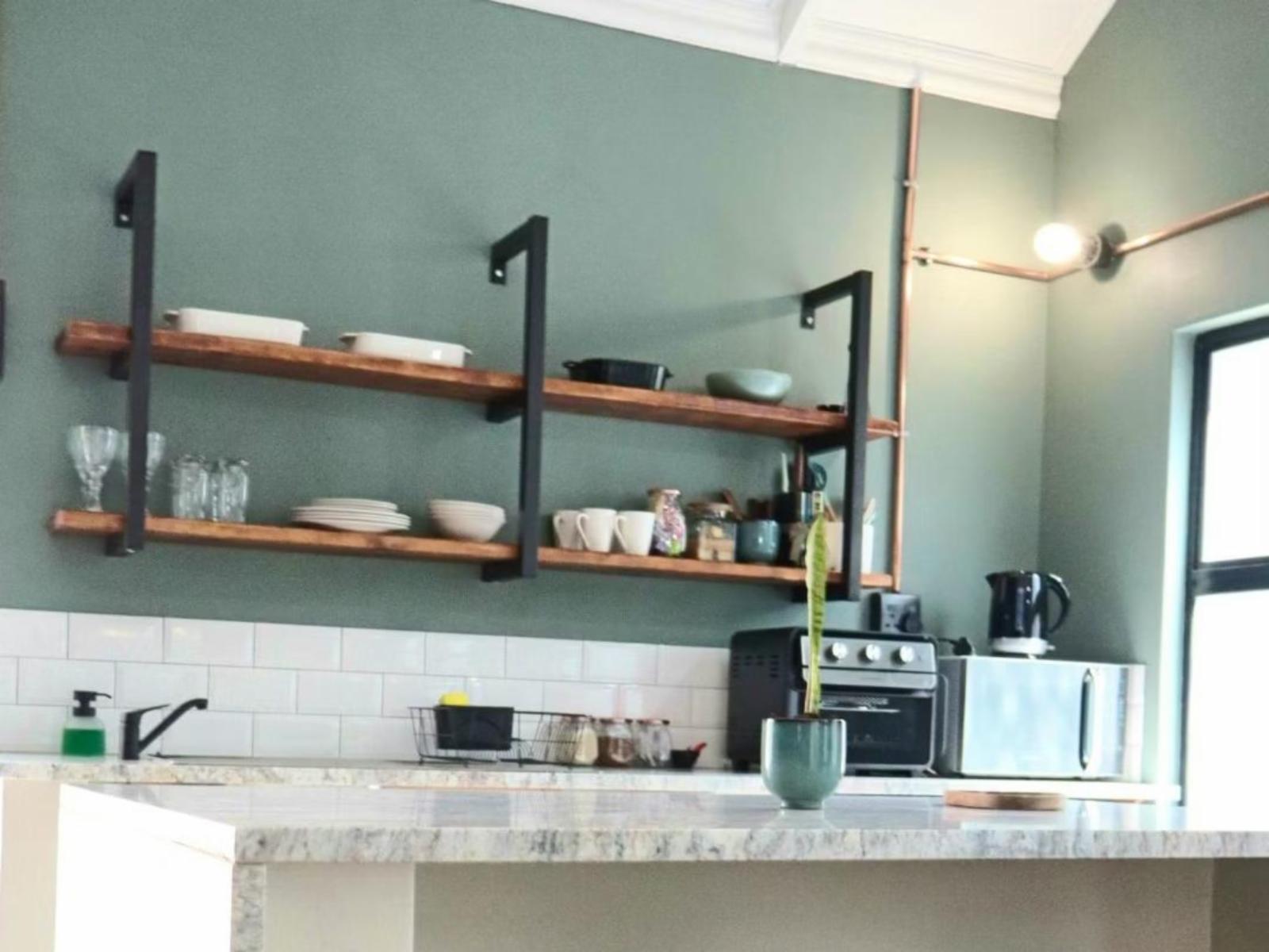 Room 5 — Breakfast area