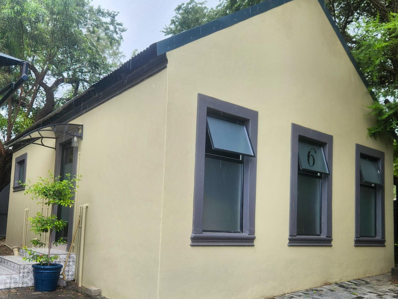 Room 6 — Facade or entrance