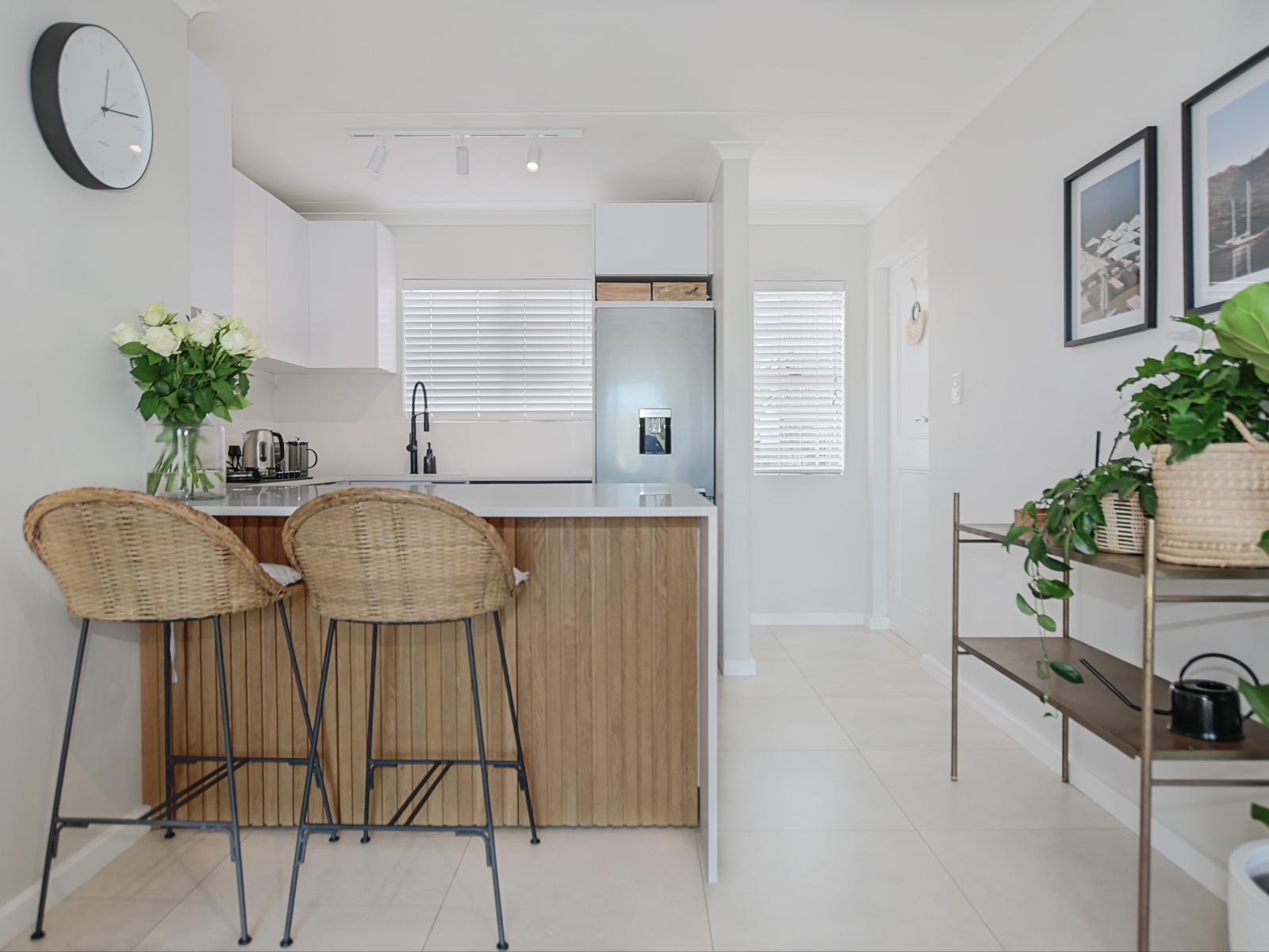 Room 1 — Kitchenette